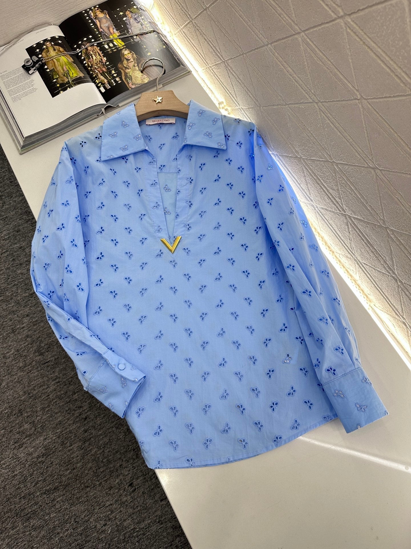 V 2025 new products Shirt and shorts set