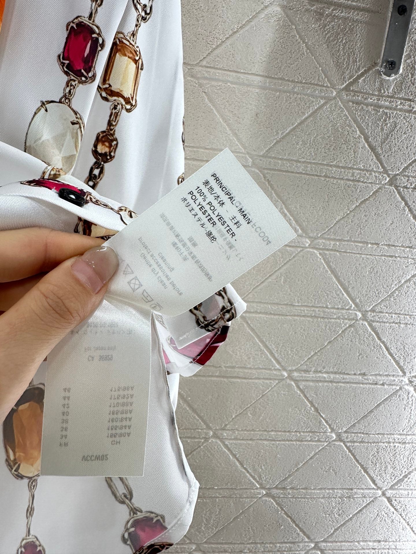 L 2025 new products Shirt and skirt suit