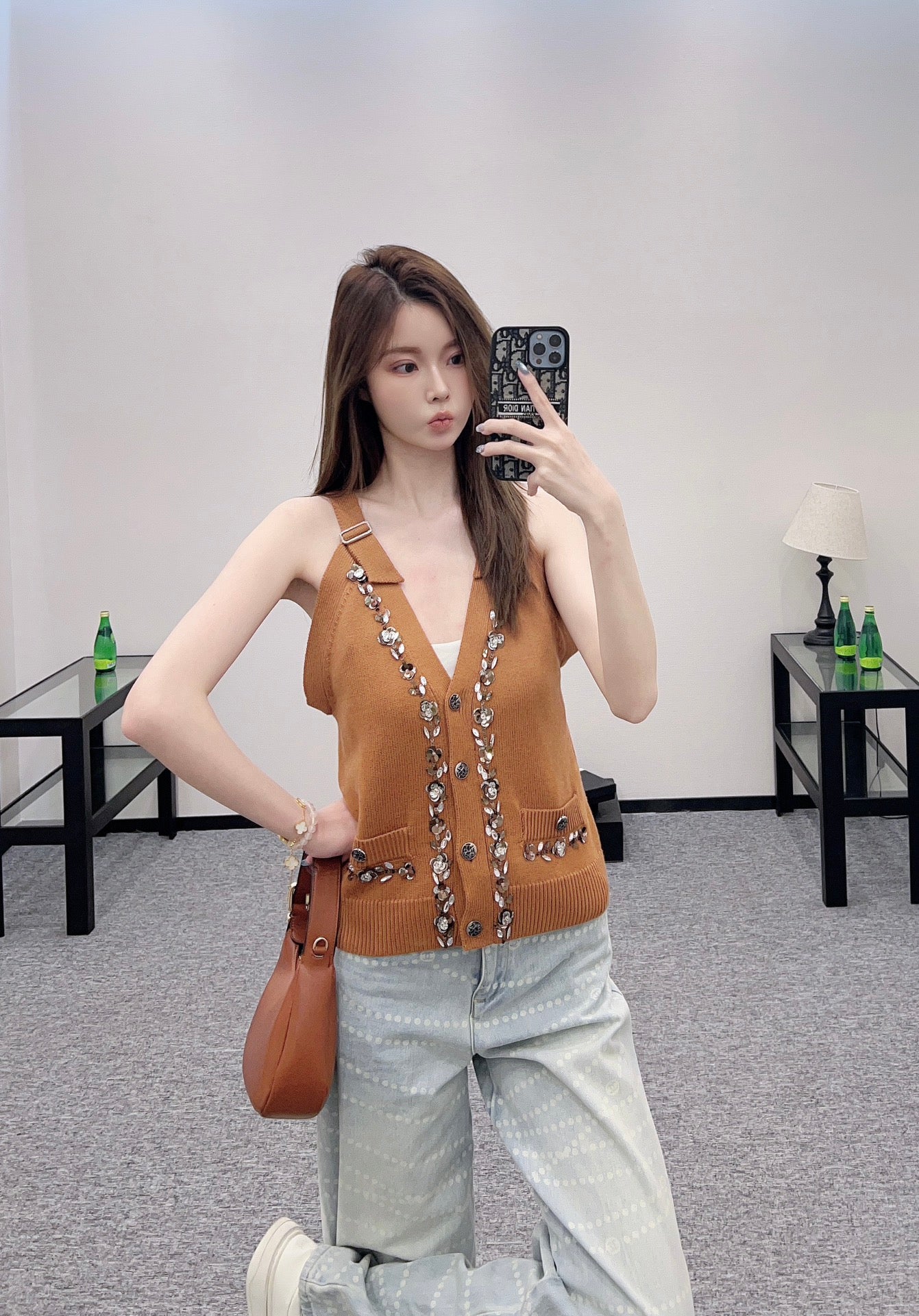C 2025 new products Vest