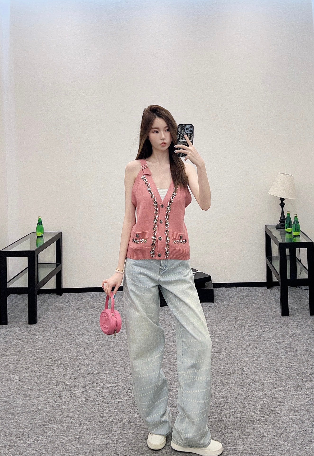 C 2025 new products Vest