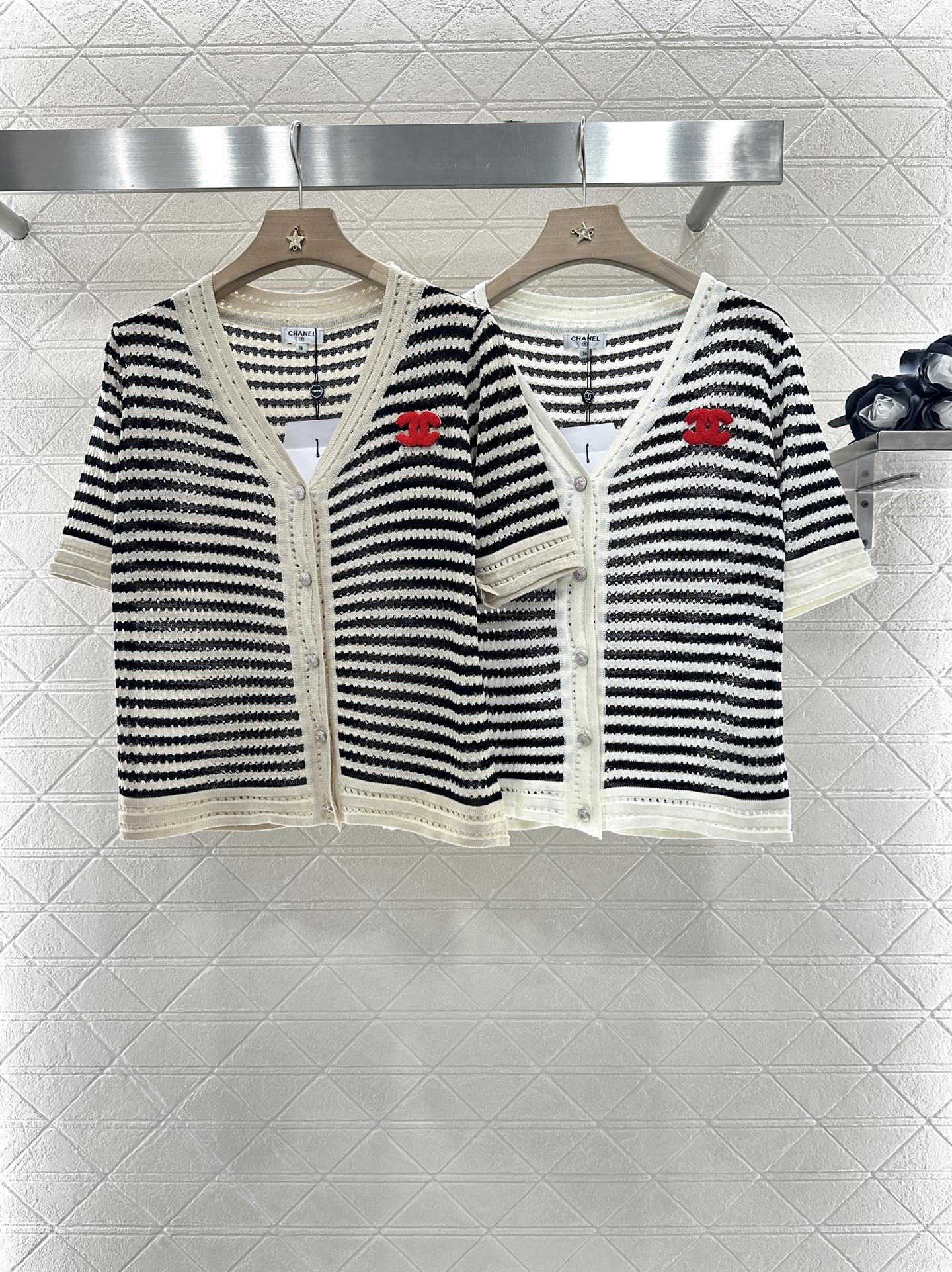 C 2025 new product Knitted short-sleeved cardigan