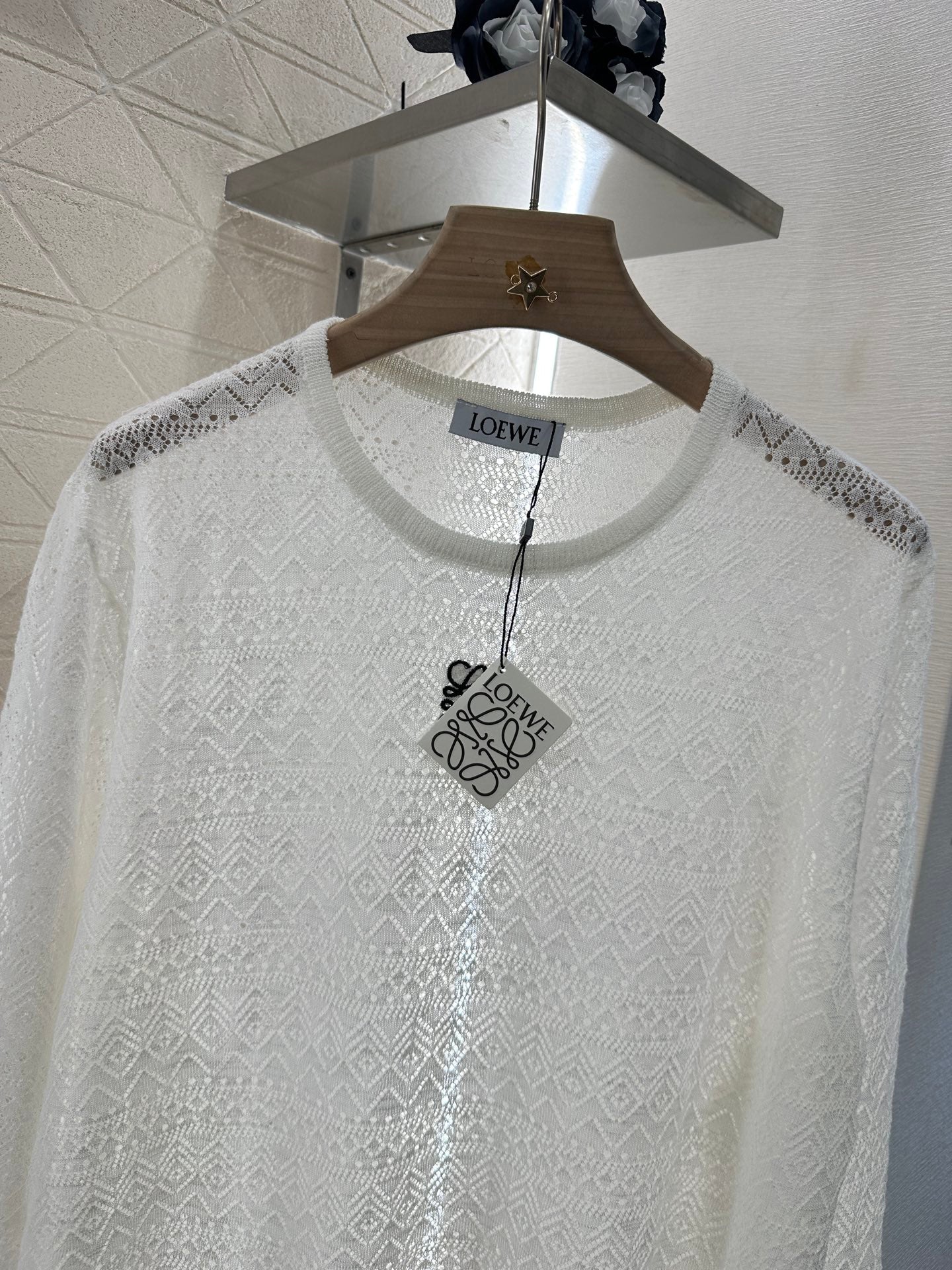 Nouveau produit Lo 2025 Manches longues en tricot creux