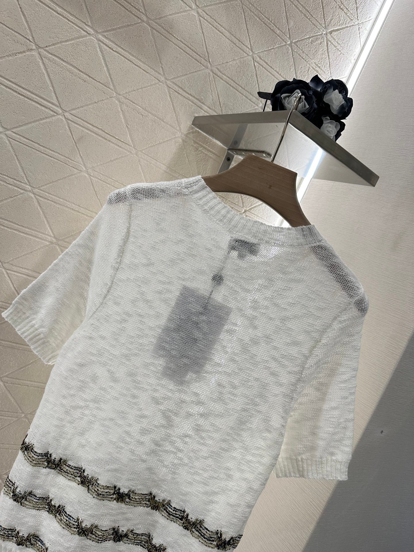 C 2025 new product Embroidered knitted short sleeves