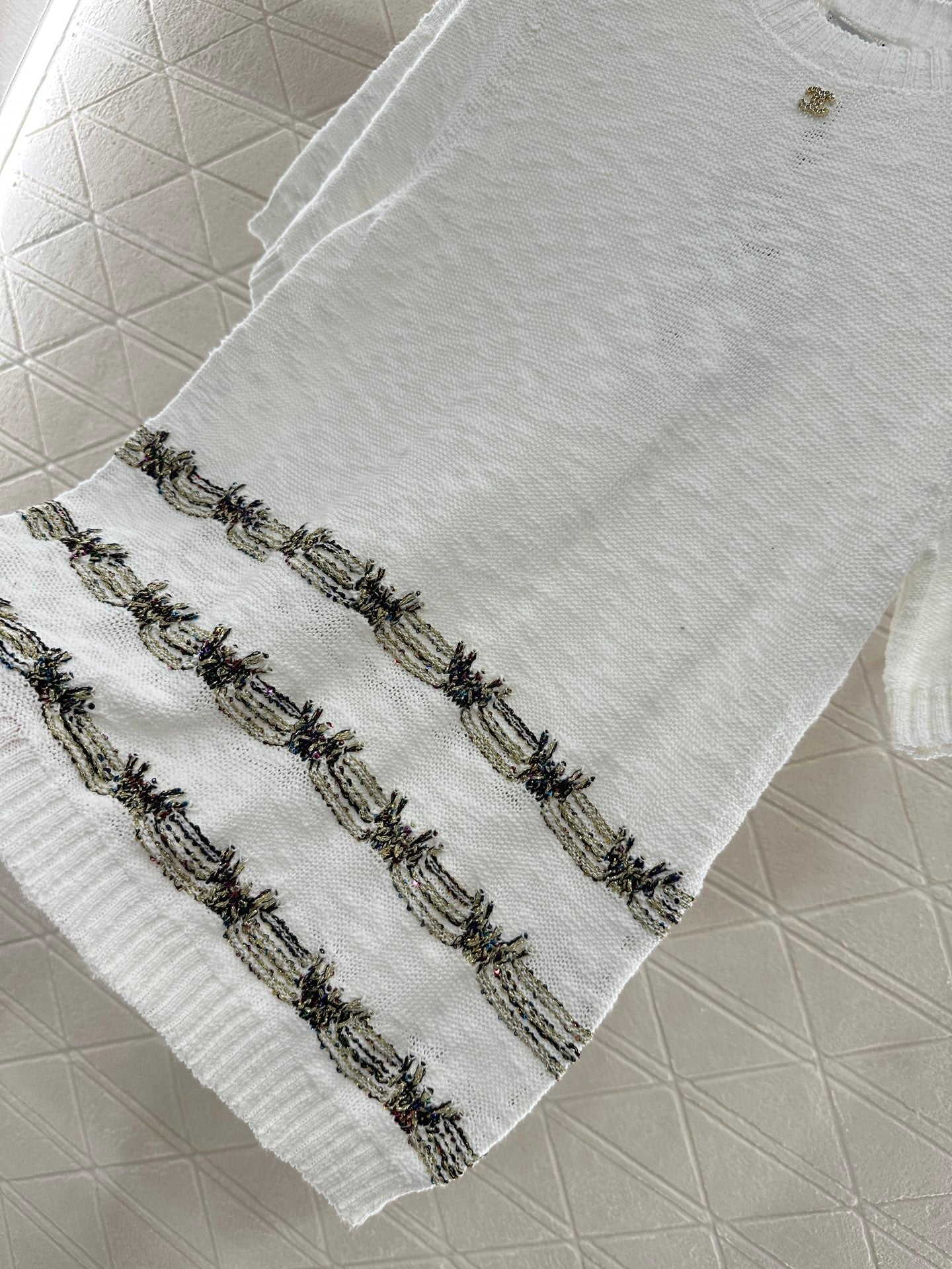 C 2025 new product Embroidered knitted short sleeves