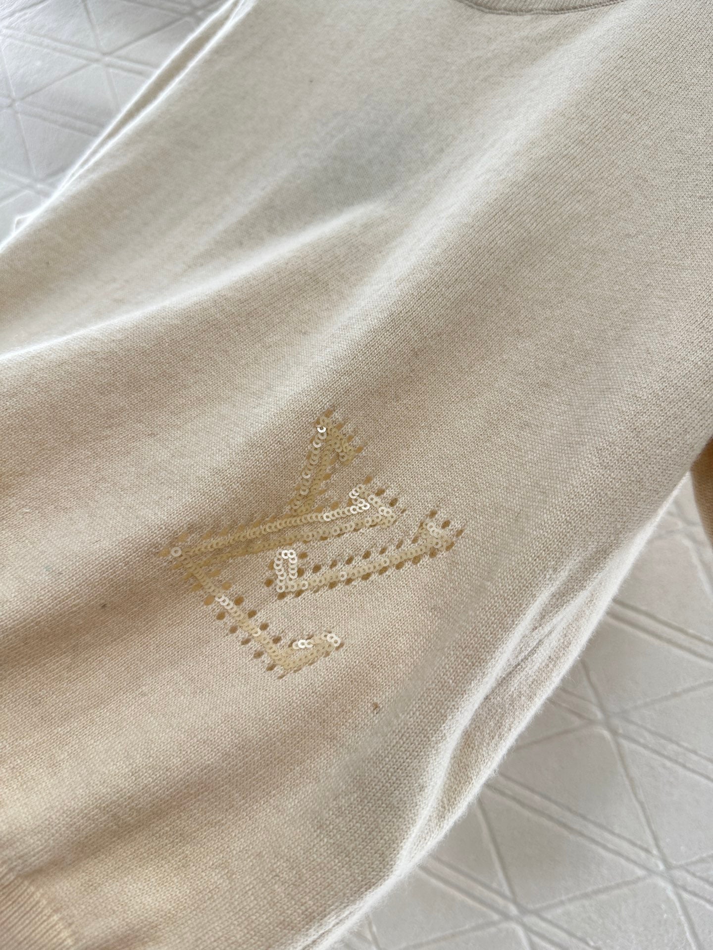 L 2025 new products Embroidered knitted short sleeves