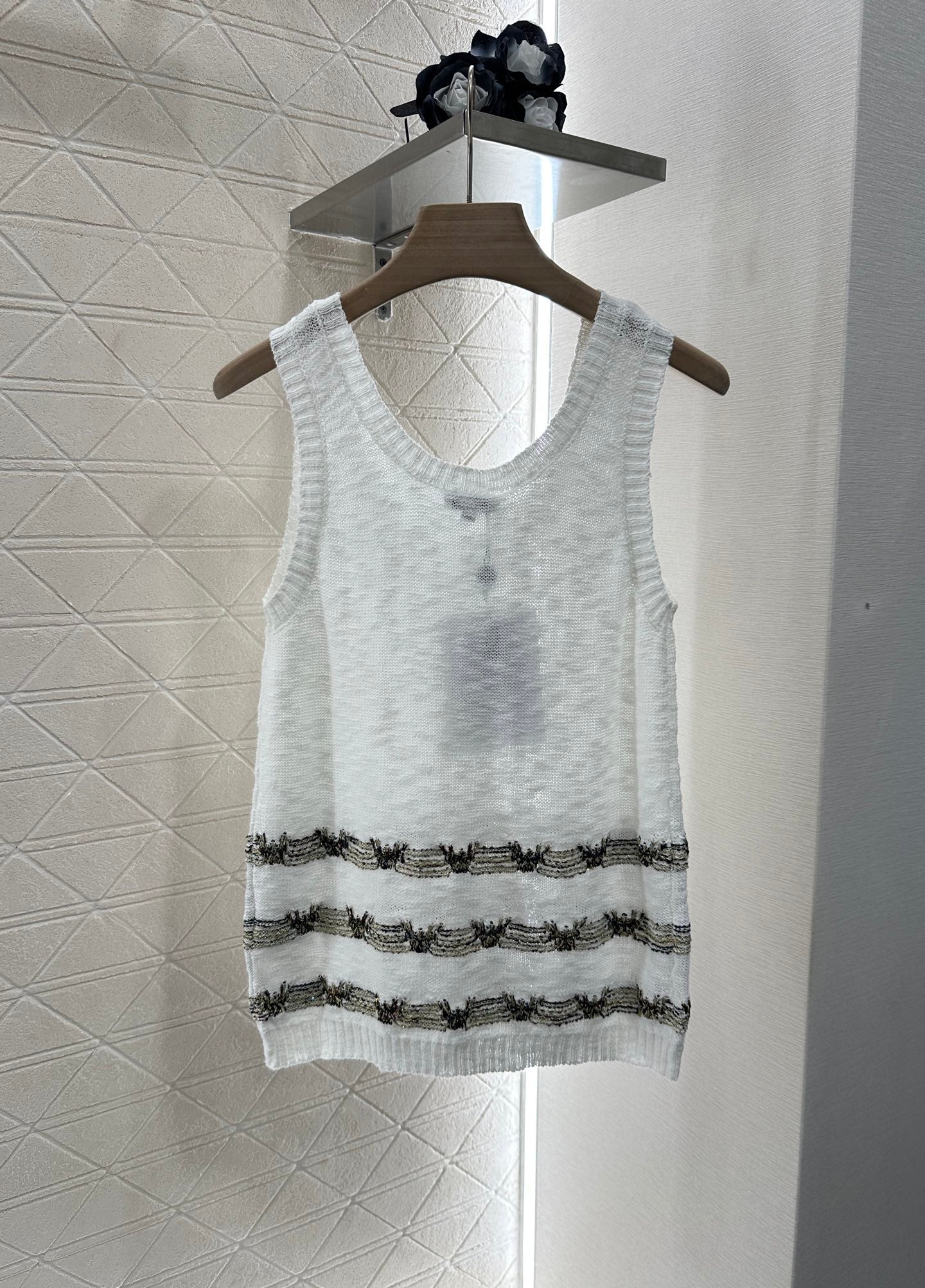 C 2025 new product Embroidered knitted vest