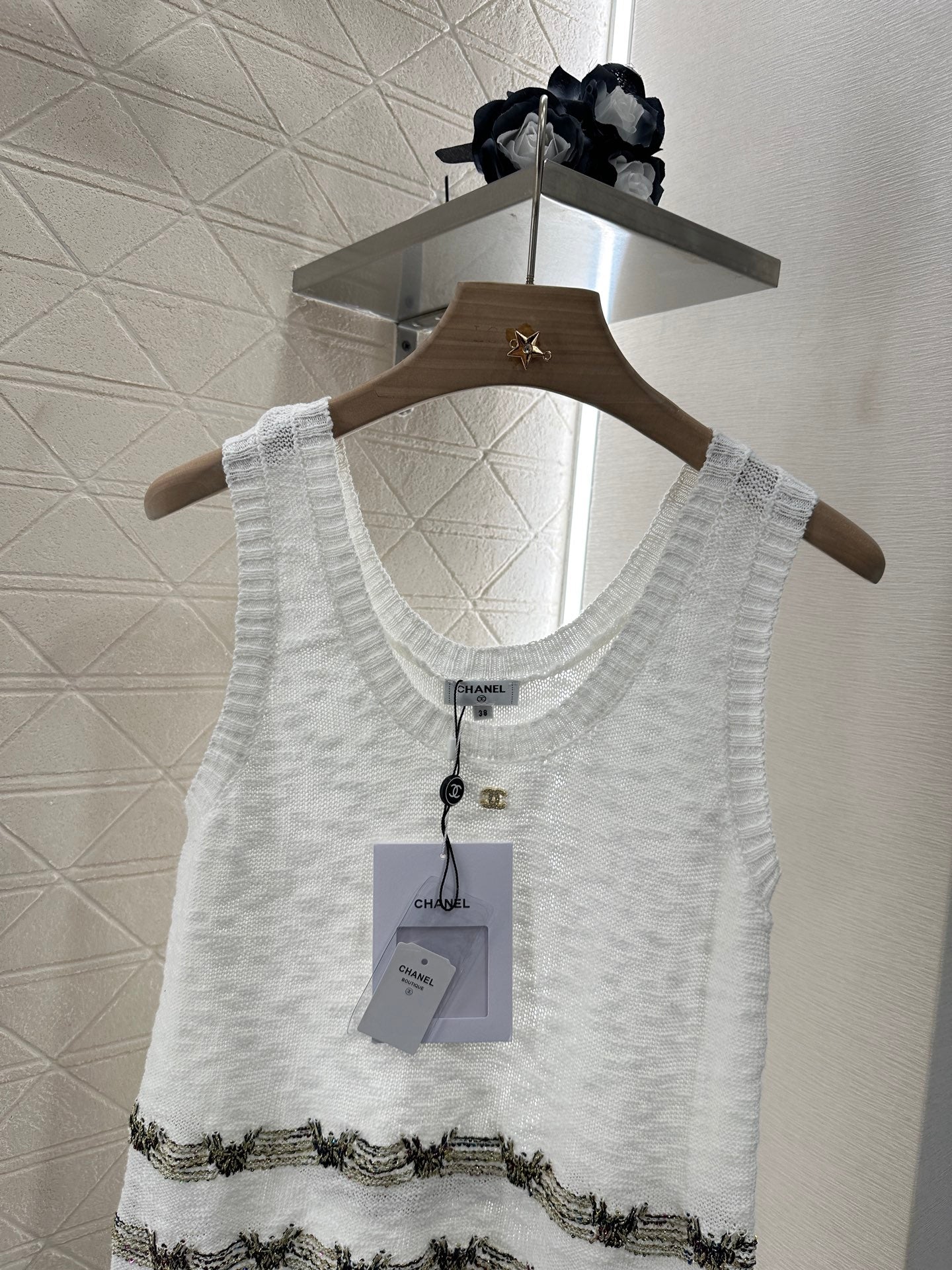 C 2025 new product Embroidered knitted vest