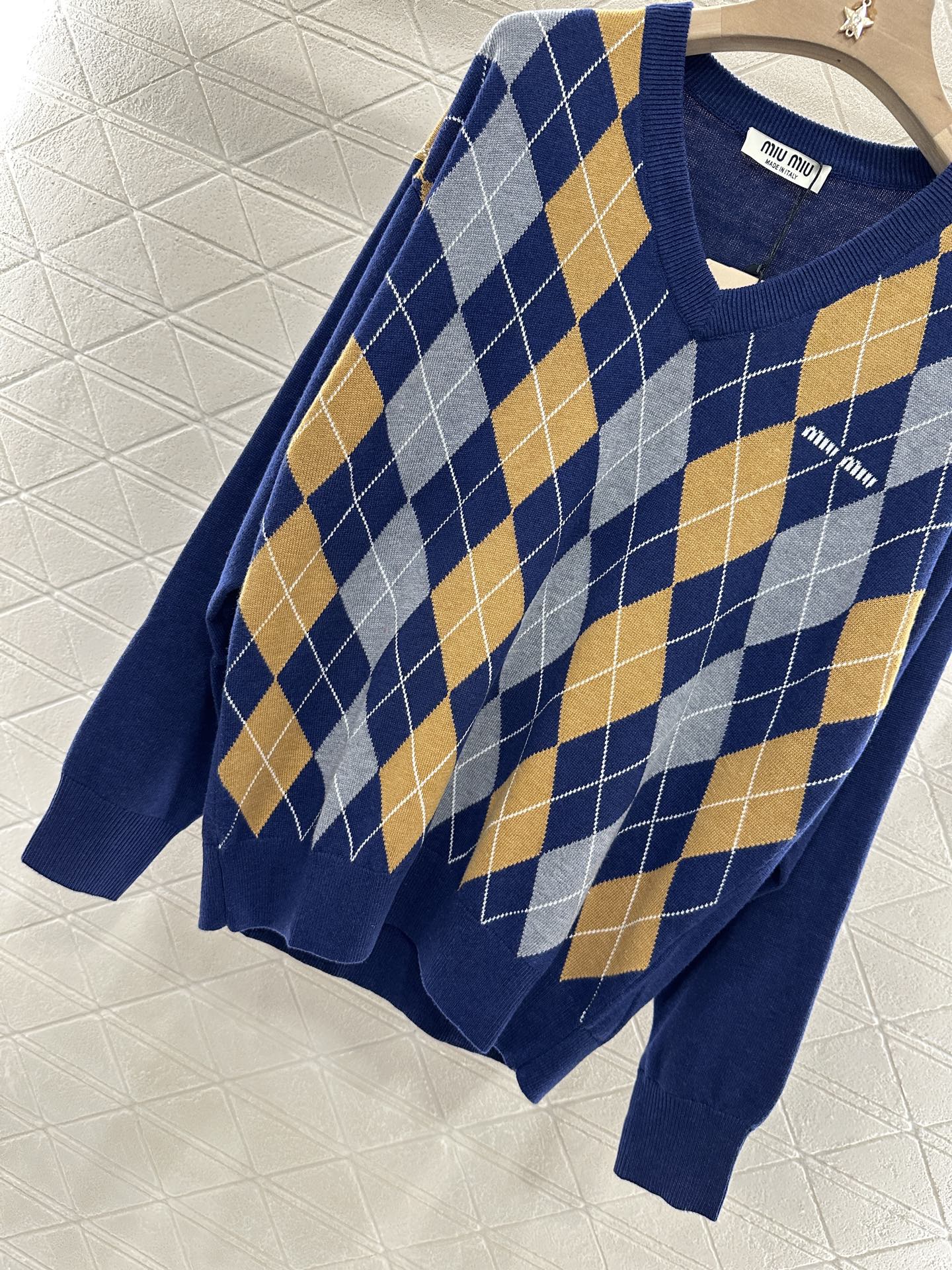 M 2025 new products Knitted sweaters
