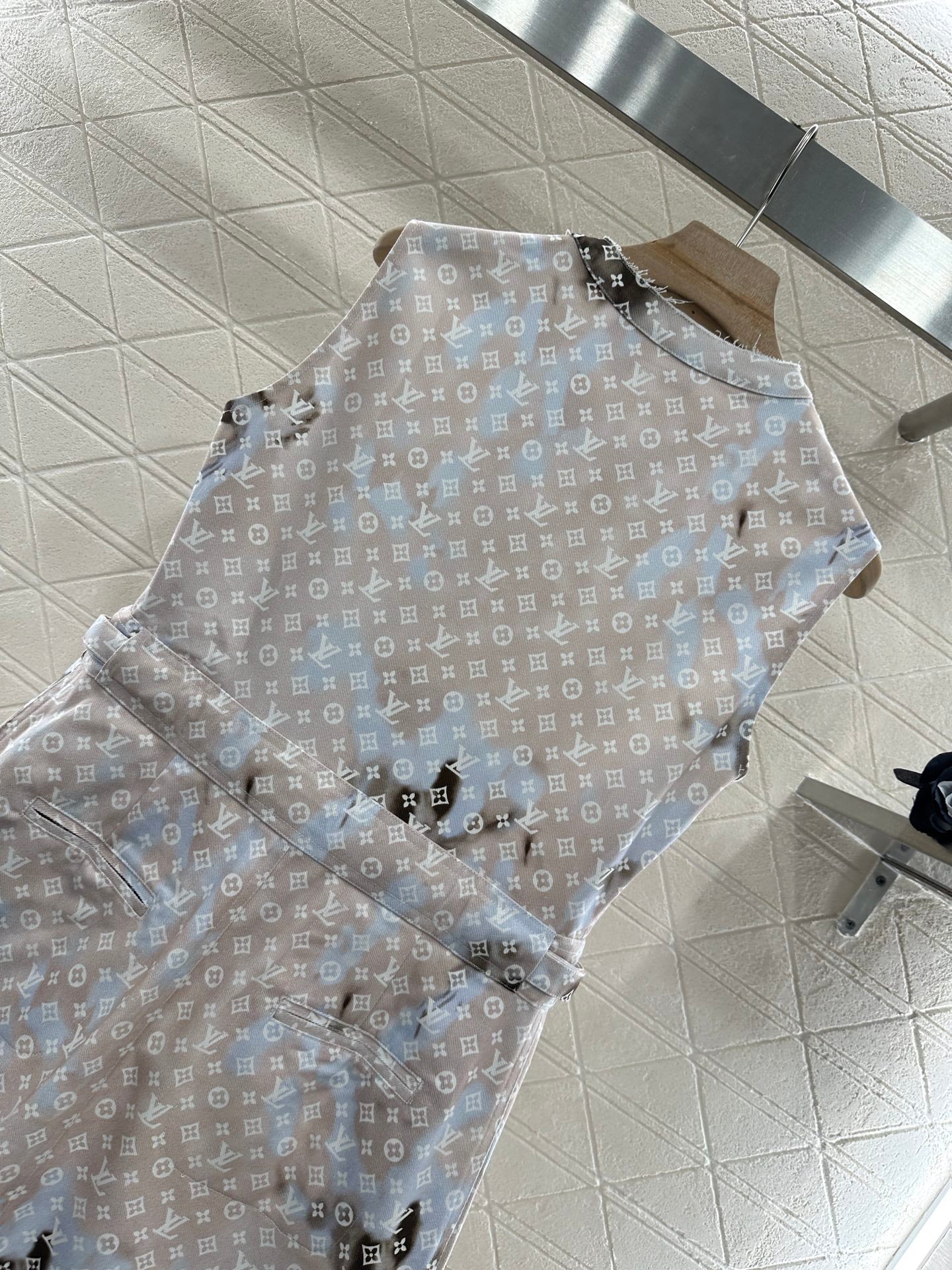 L 2025 new product Printed gradient vest dress