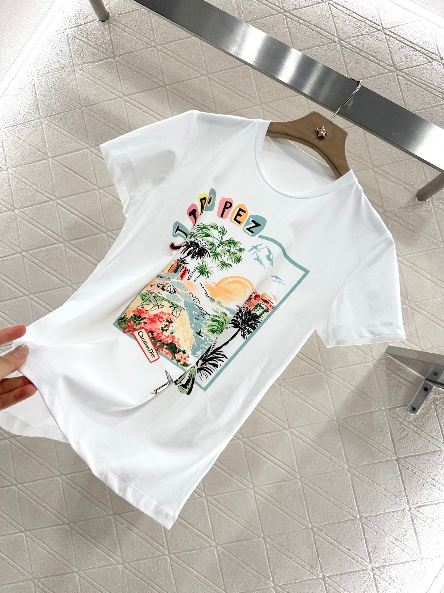 D 2025 new products Holiday prints𝑇𝑒𝑒