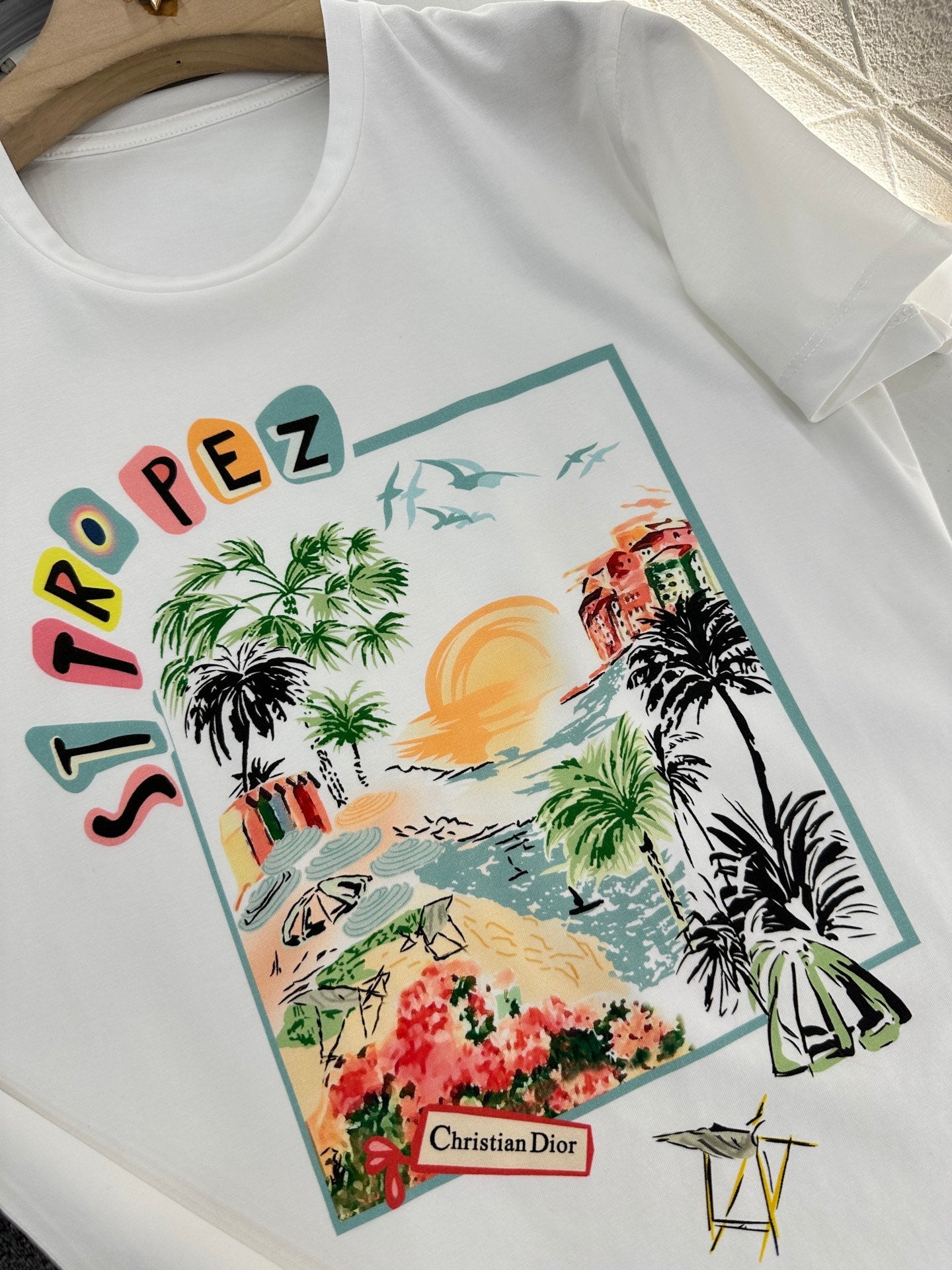 D 2025 new products Holiday prints𝑇𝑒𝑒