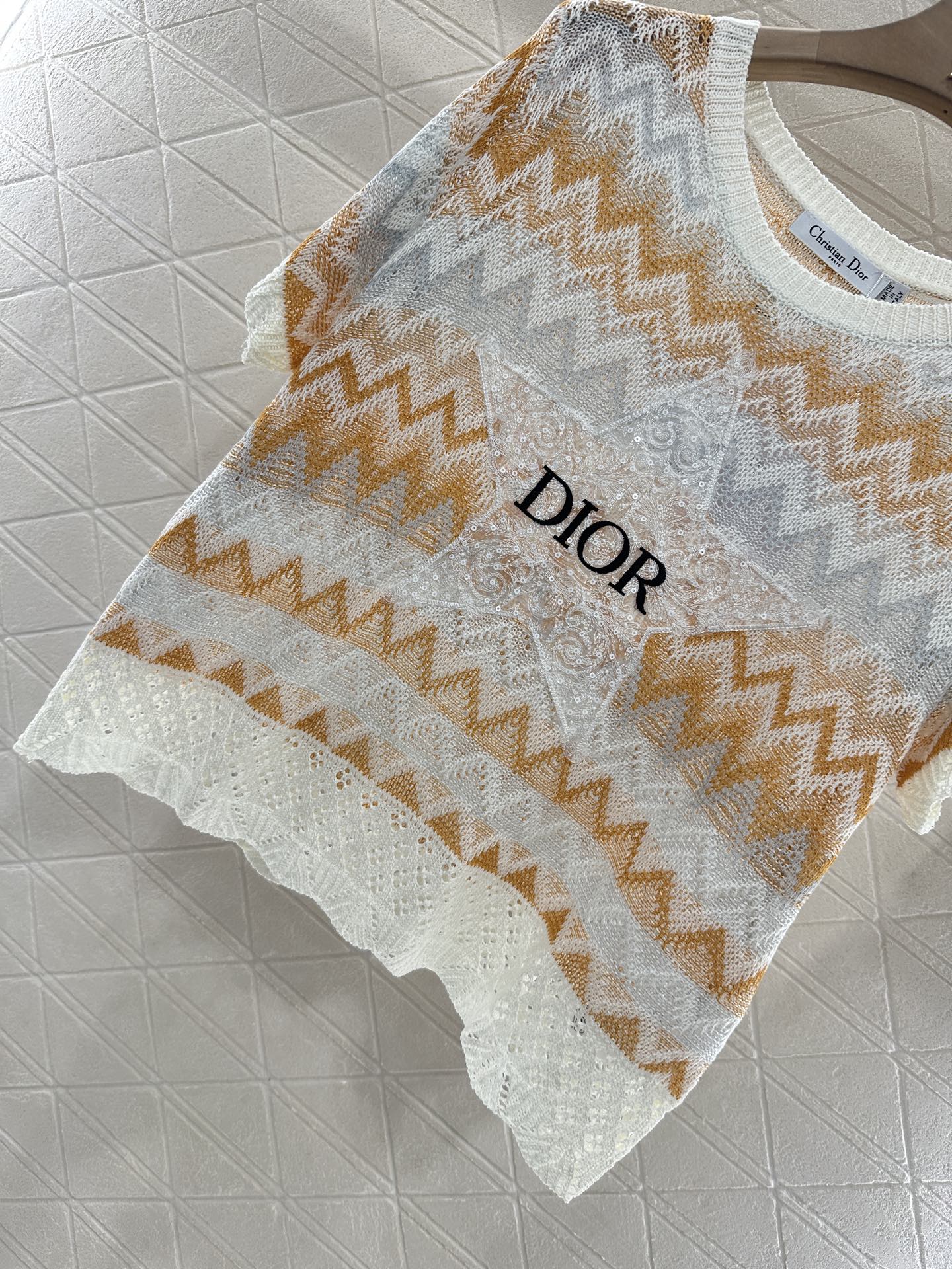 D 2025 new products Embroidered knitted top