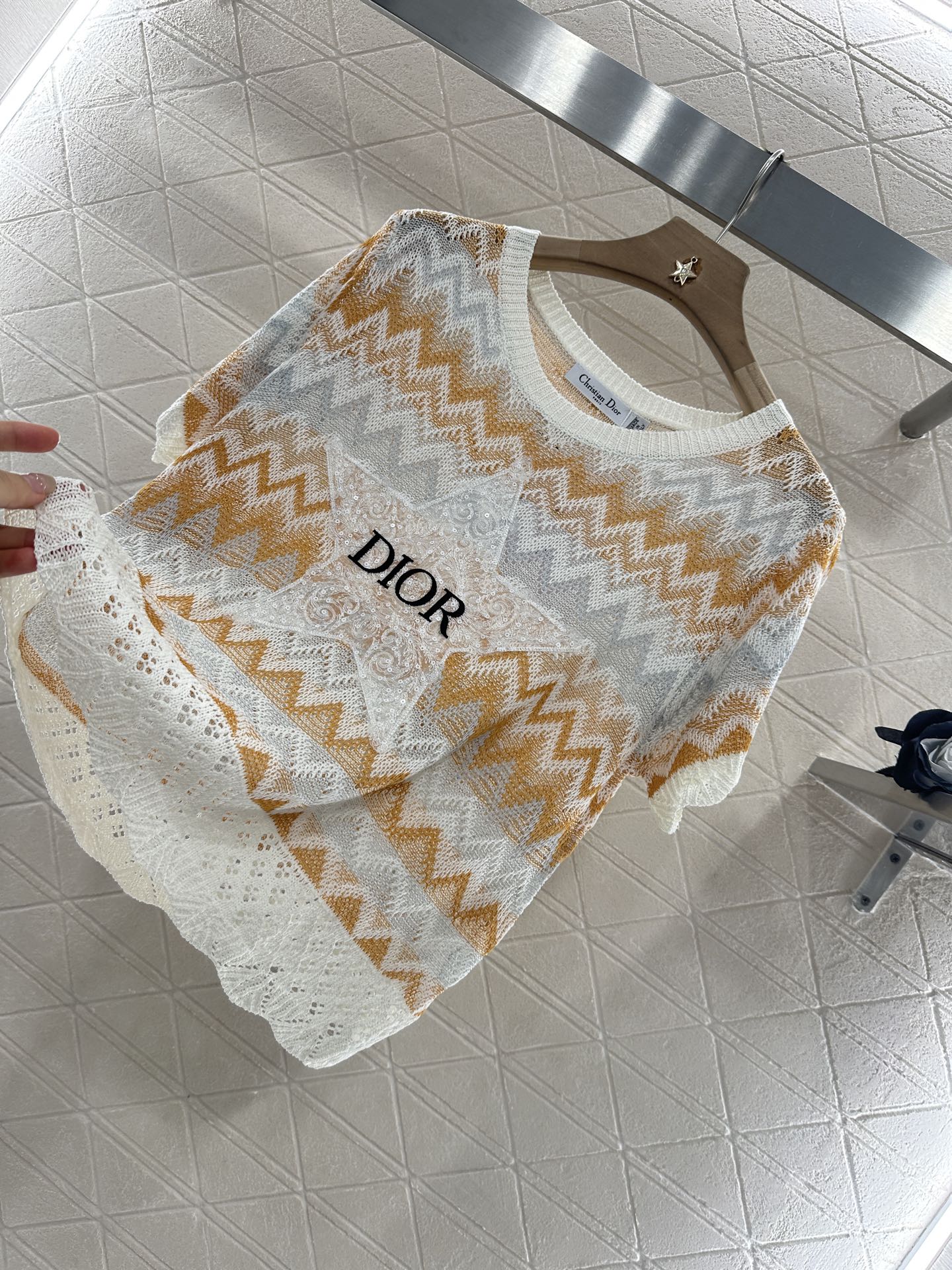 D 2025 new products Embroidered knitted top