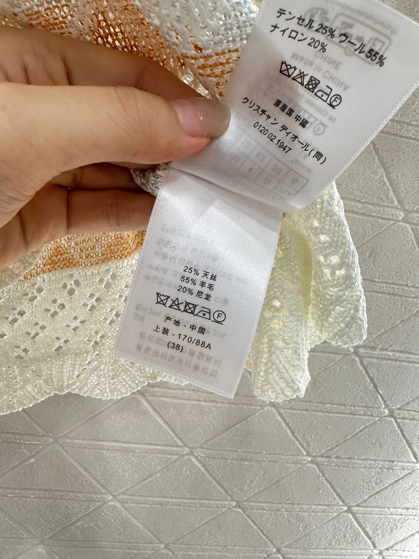 D 2025 new products Embroidered knitted top