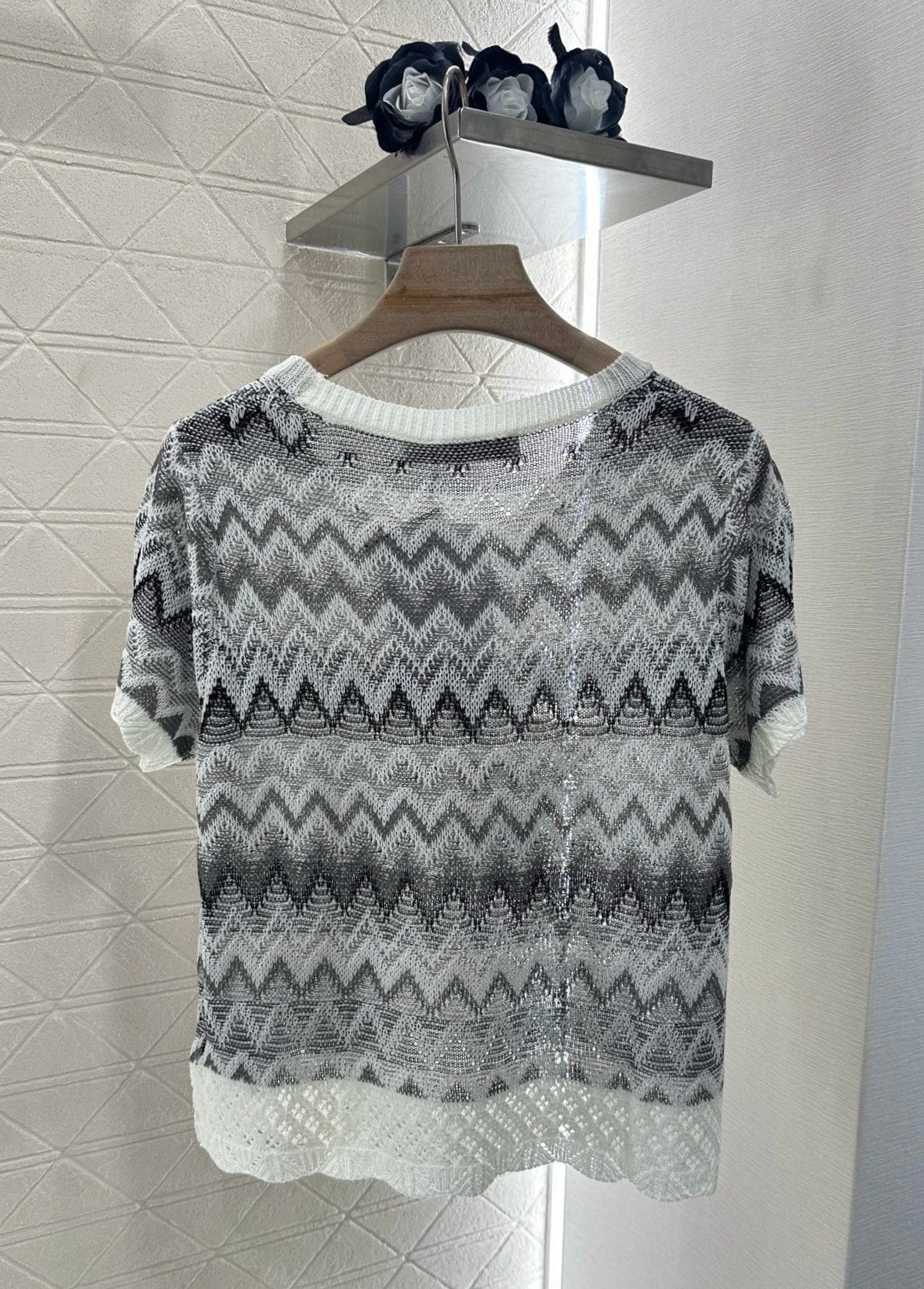 D 2025 new products Embroidered knitted top