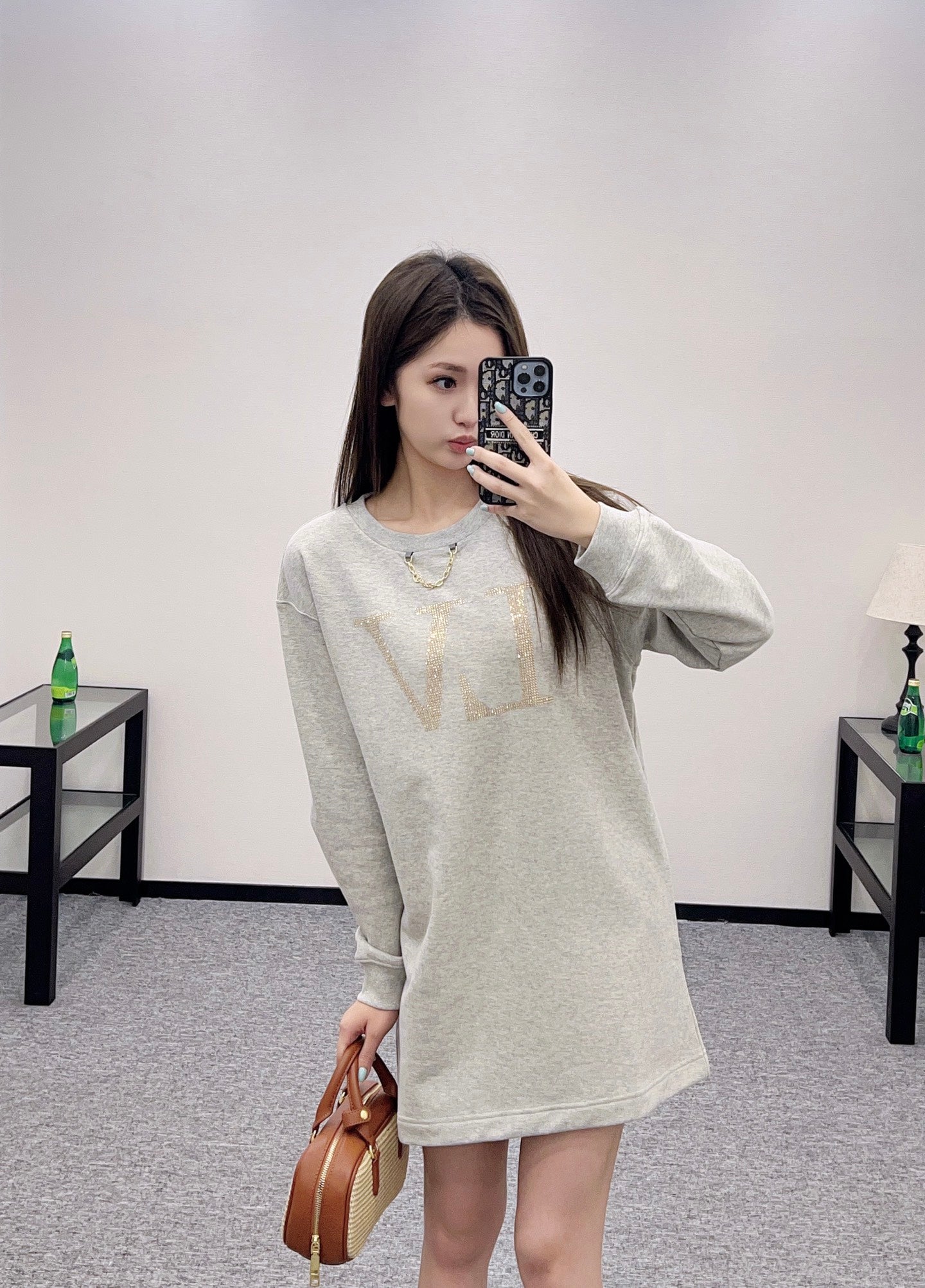 L 2025 new product Long sweatshirt