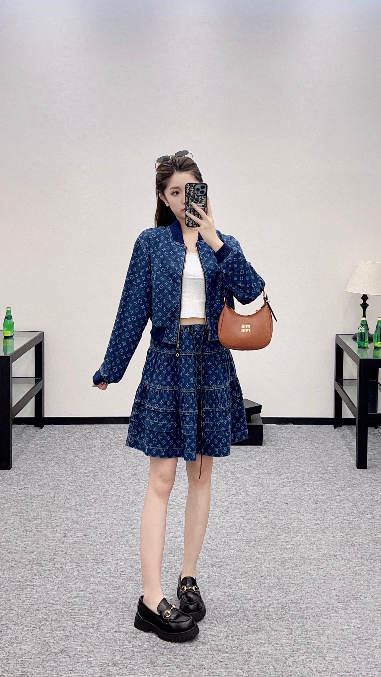 L 2025 new products Shirt and skirt suit