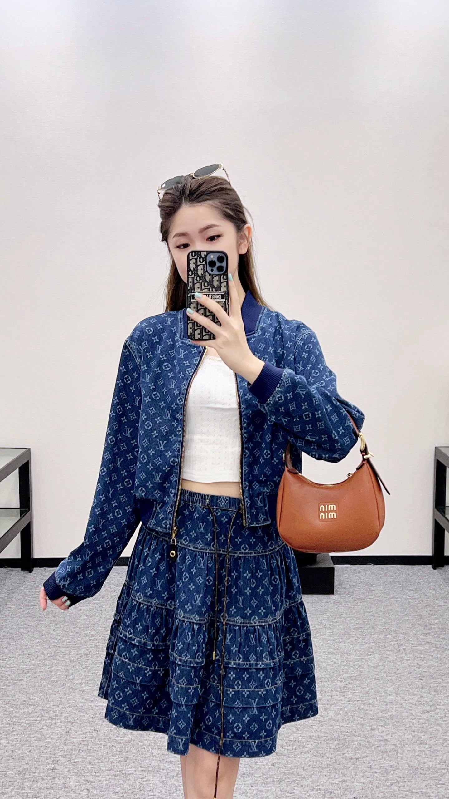 L 2025 new products Shirt and skirt suit