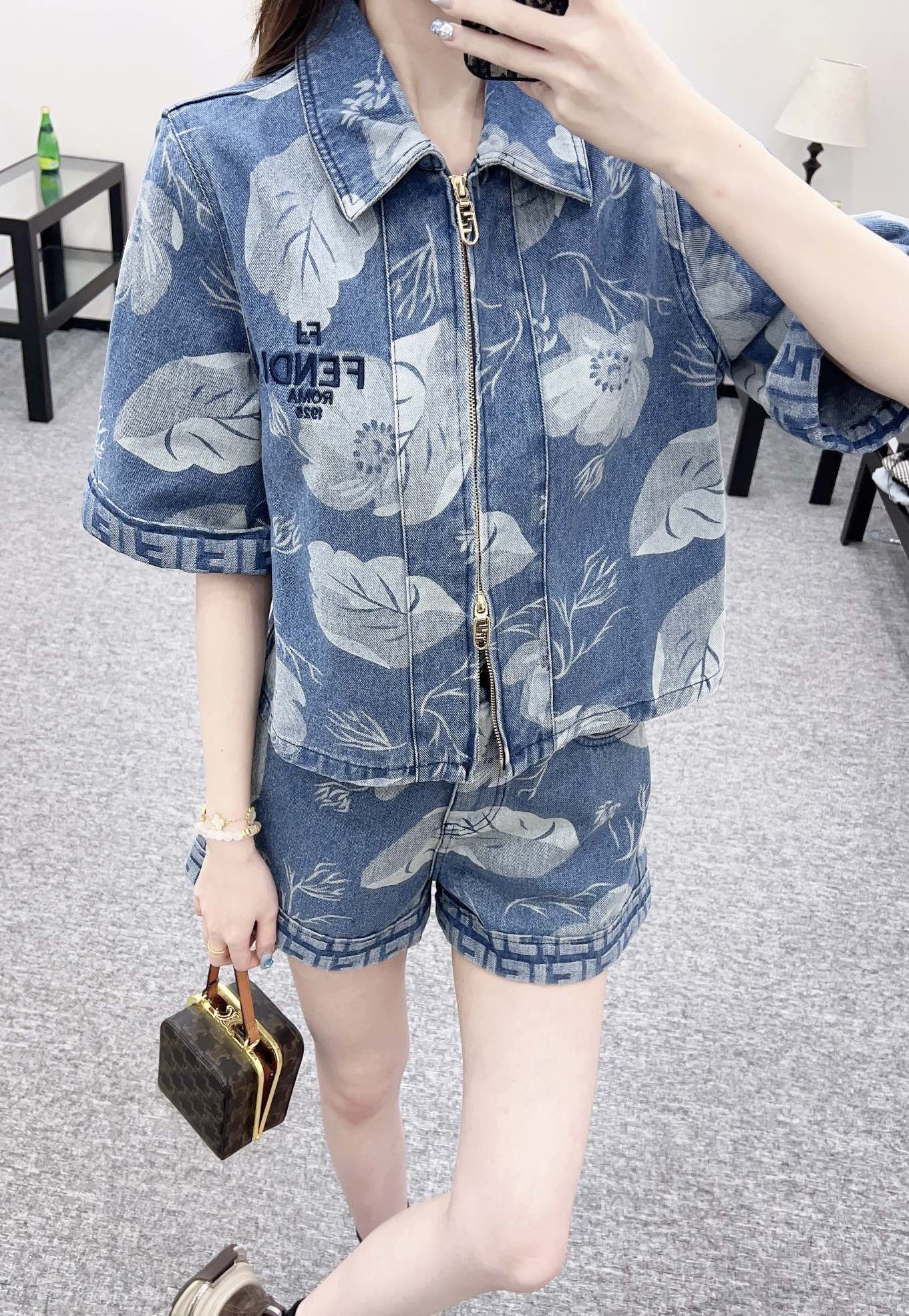 F 2025 new product Denim jacket and shorts set