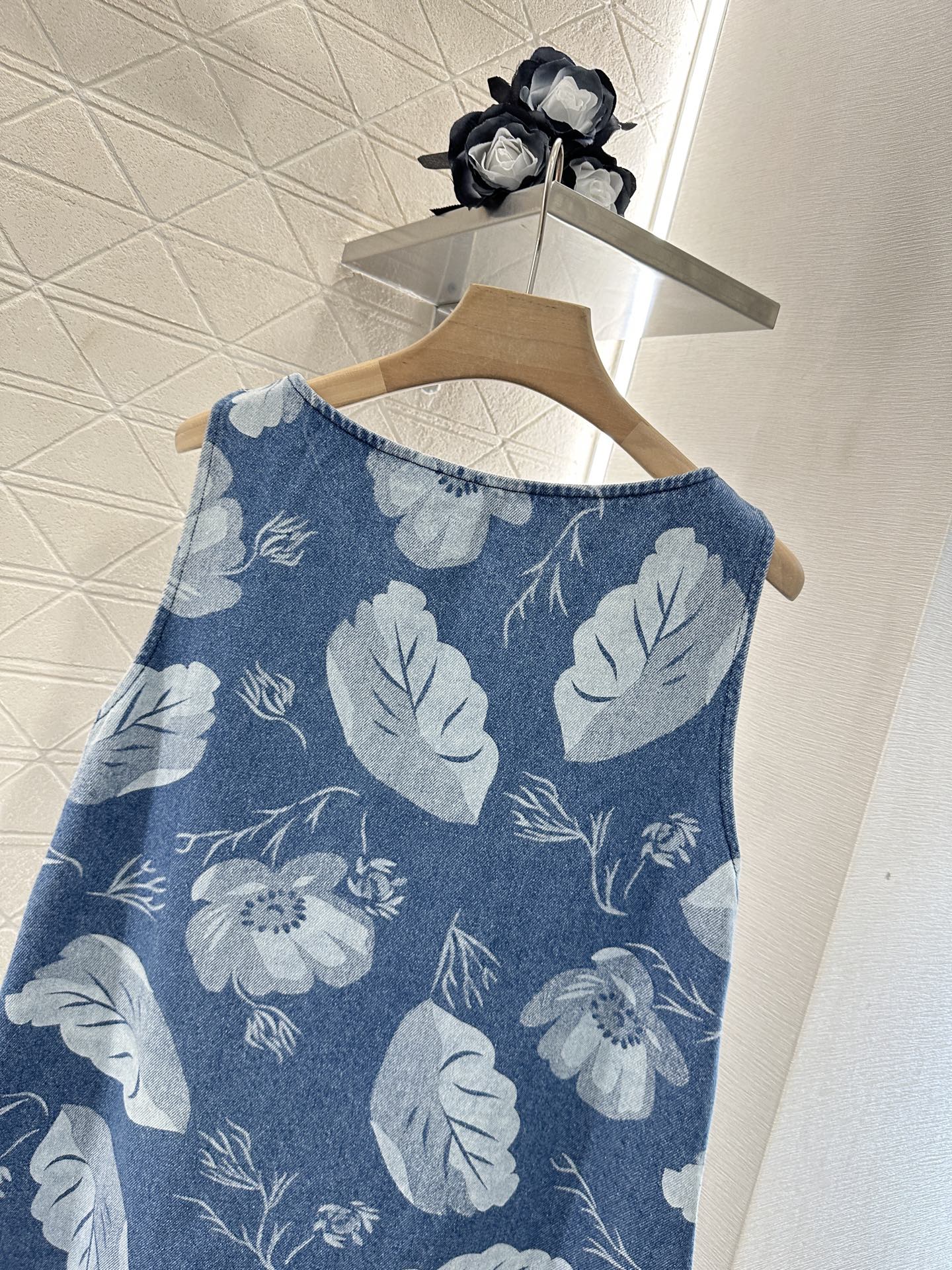F 2025 new product Fishtail vest dress