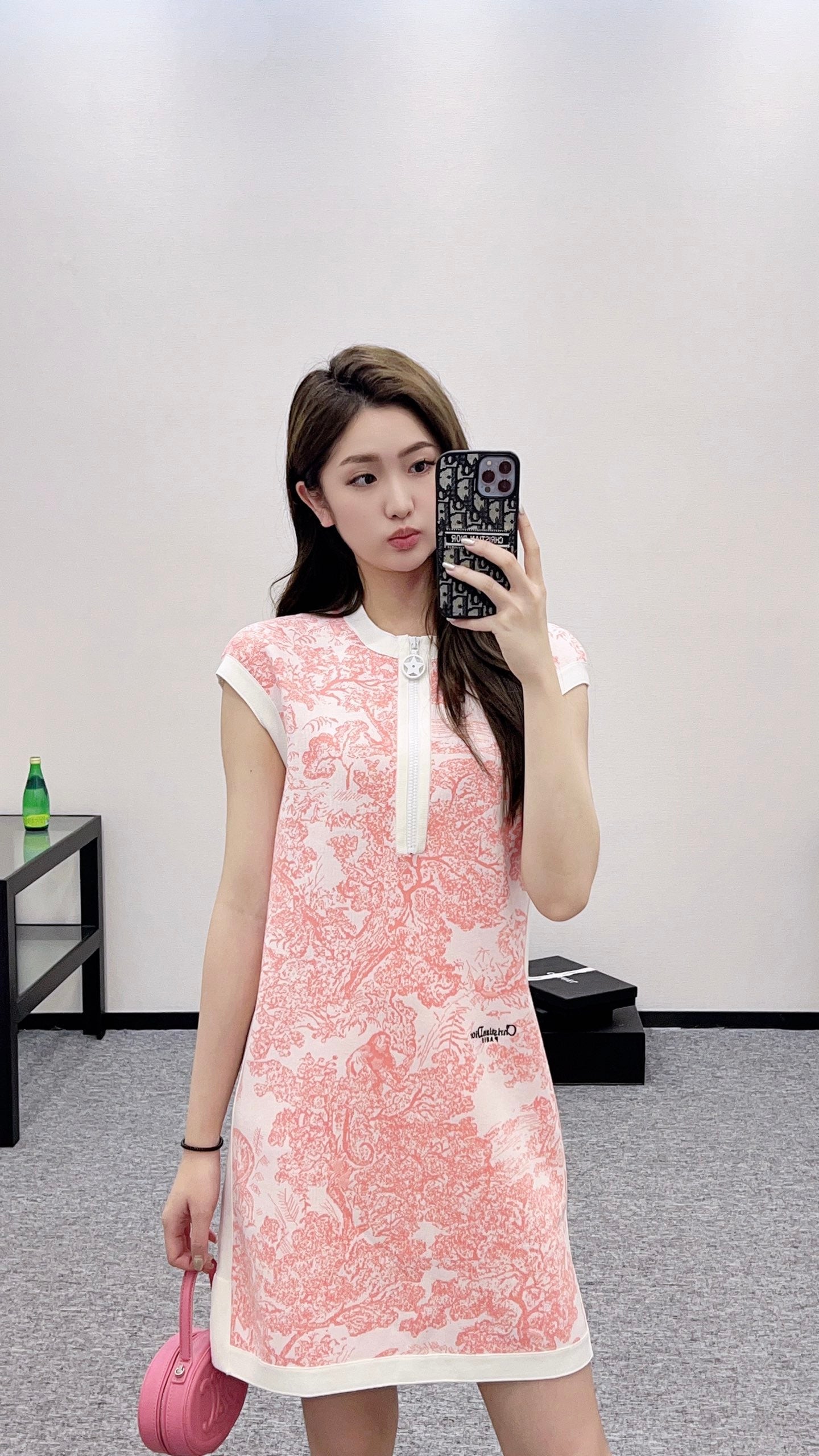 D 25 new product Knitted jacquard vest dress