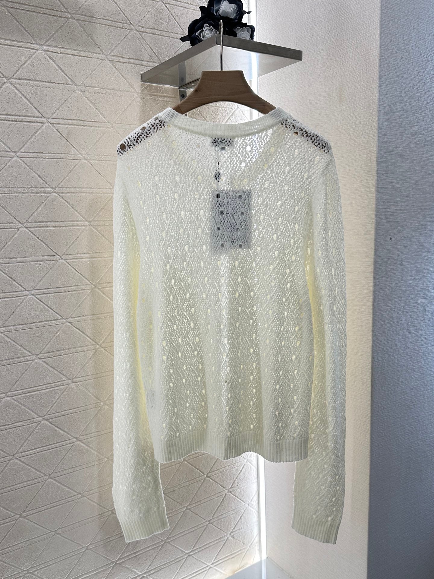 C 2025 new product Hollow rhinestone cardigan