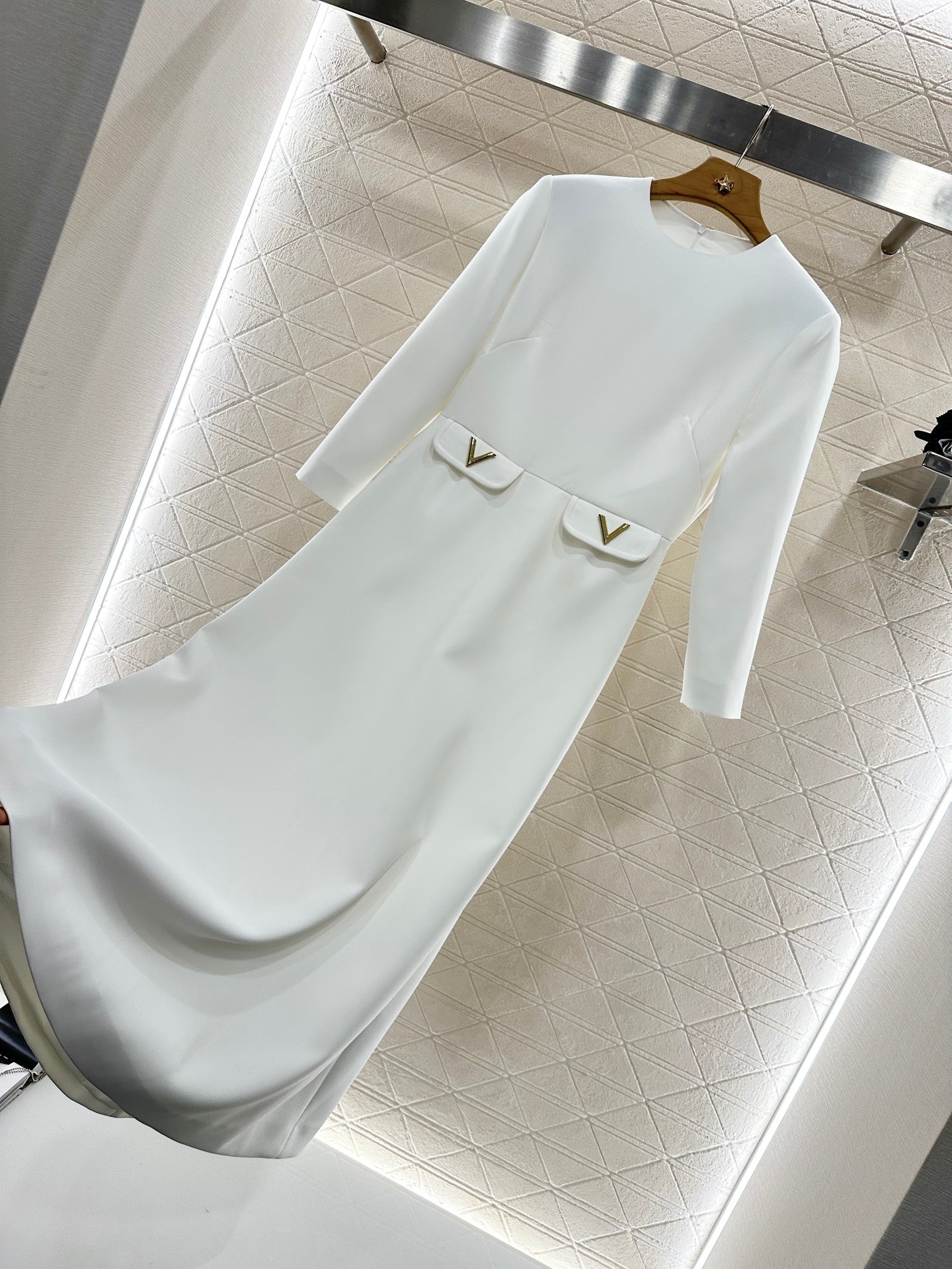 V 2025 new product Pocket dress