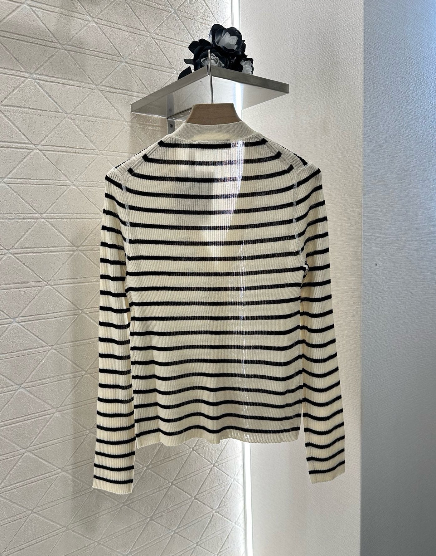 D 2025 new products Knitted cardigan