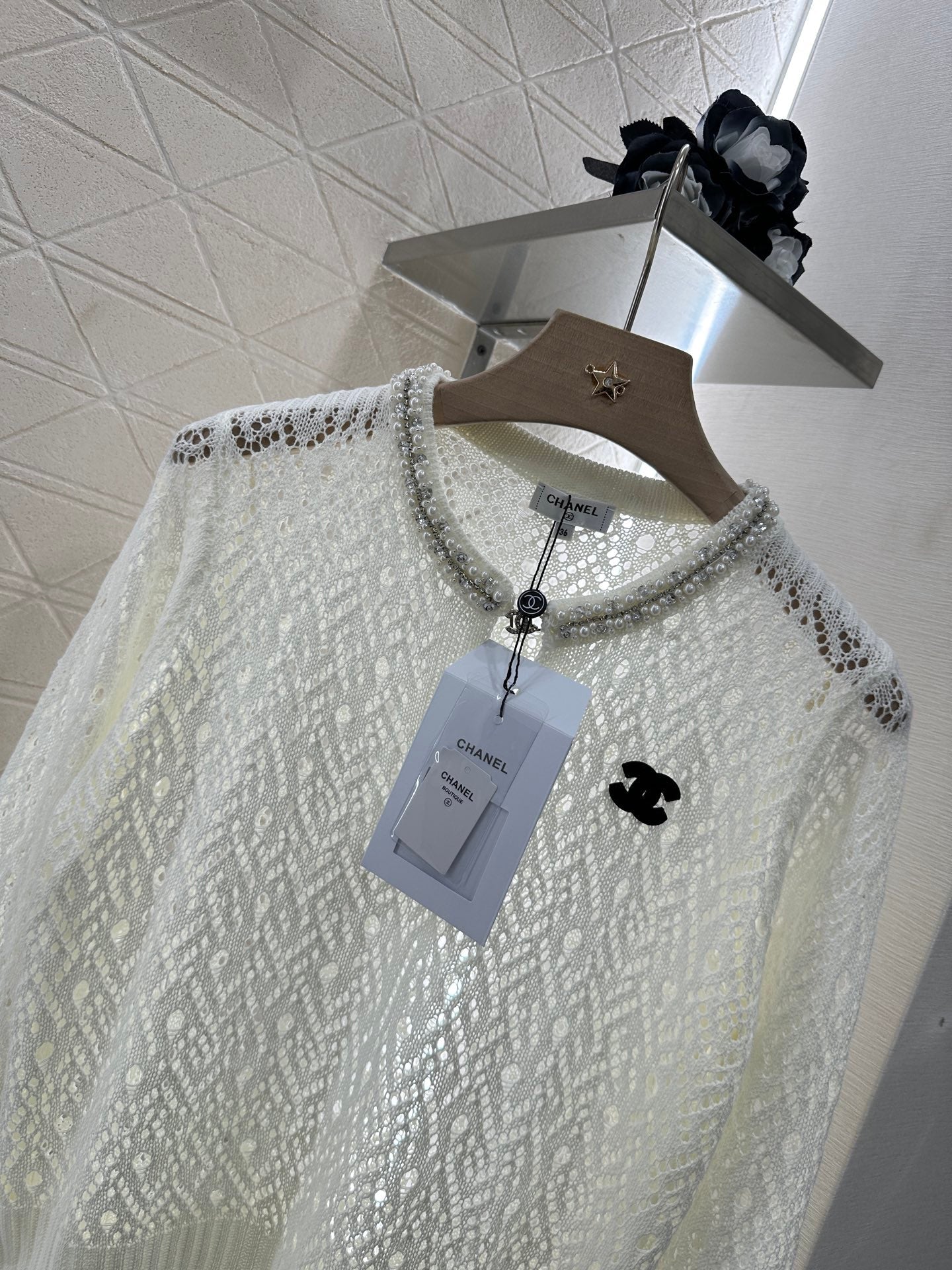 C 2025 new product Pearl hollow long sleeves