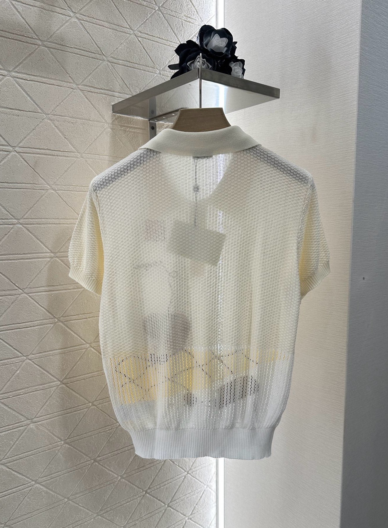 Lo 2025 new product Embroidered knitted short sleeves