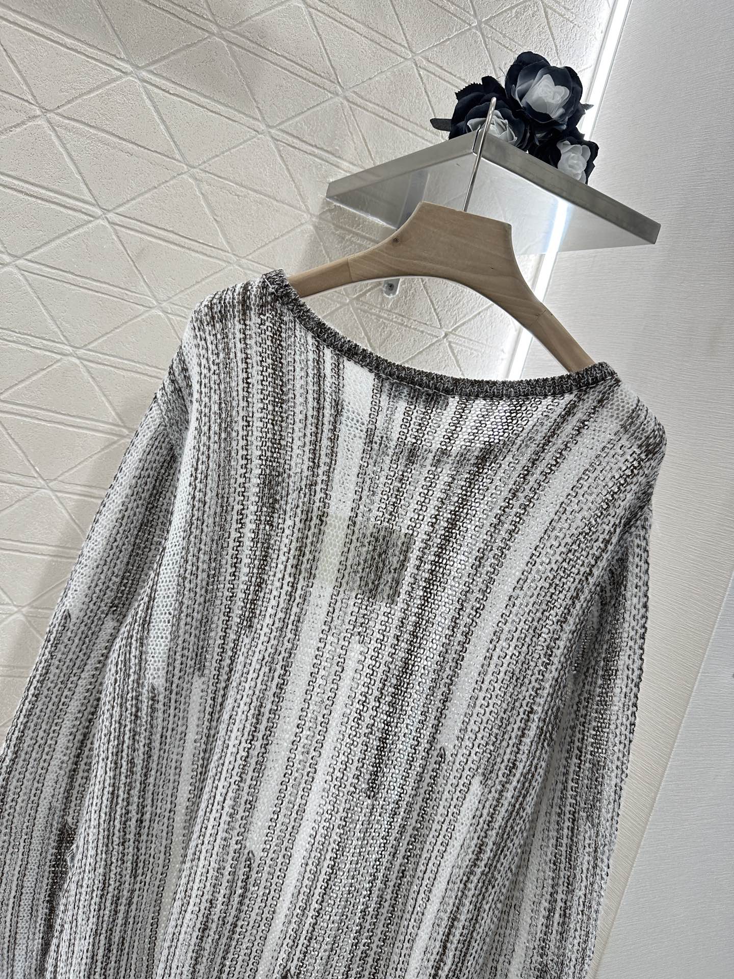 Lo 2025 new product Belt knitted top