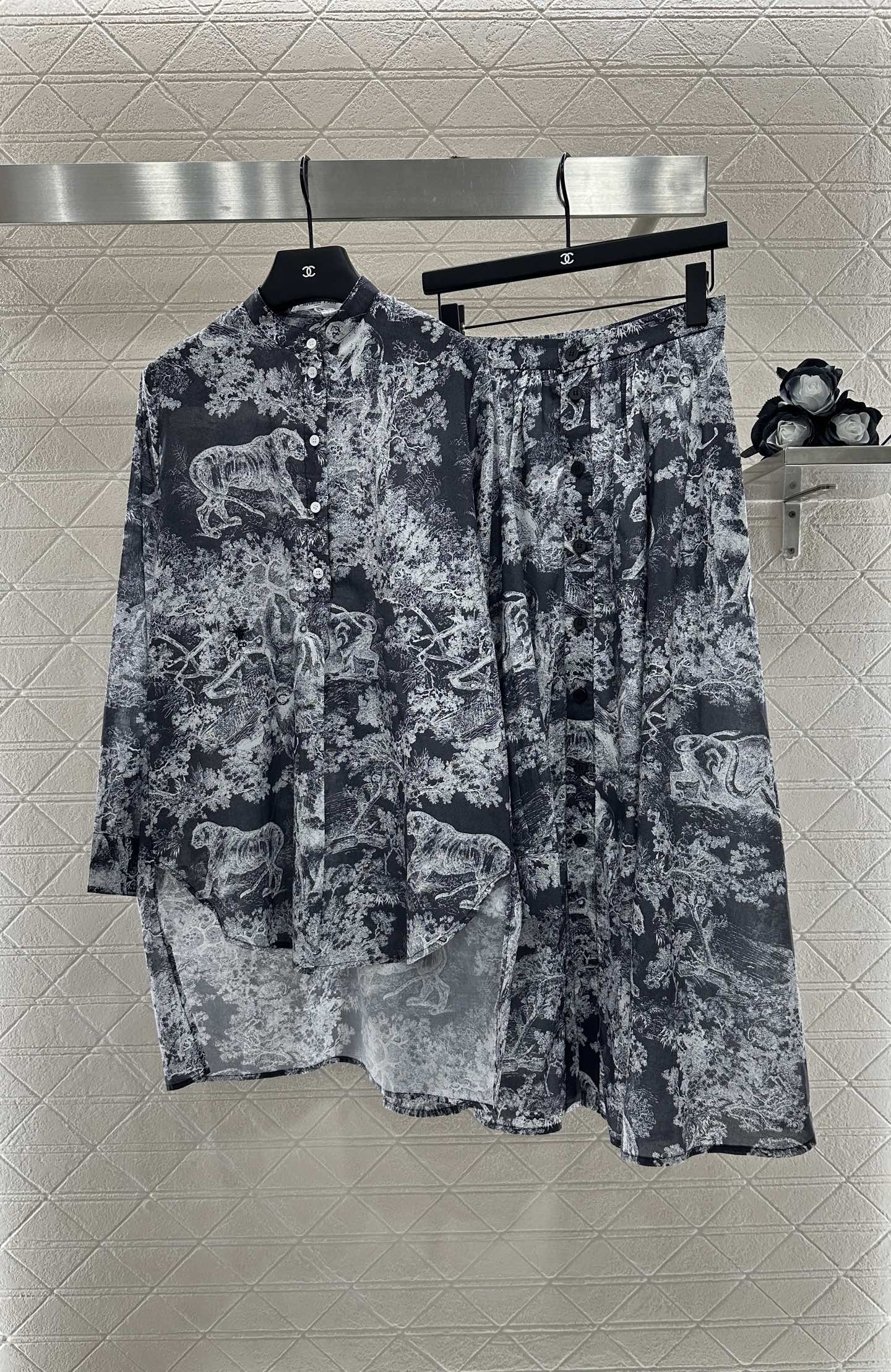 D 2025 new product Long shirt and skirt suit