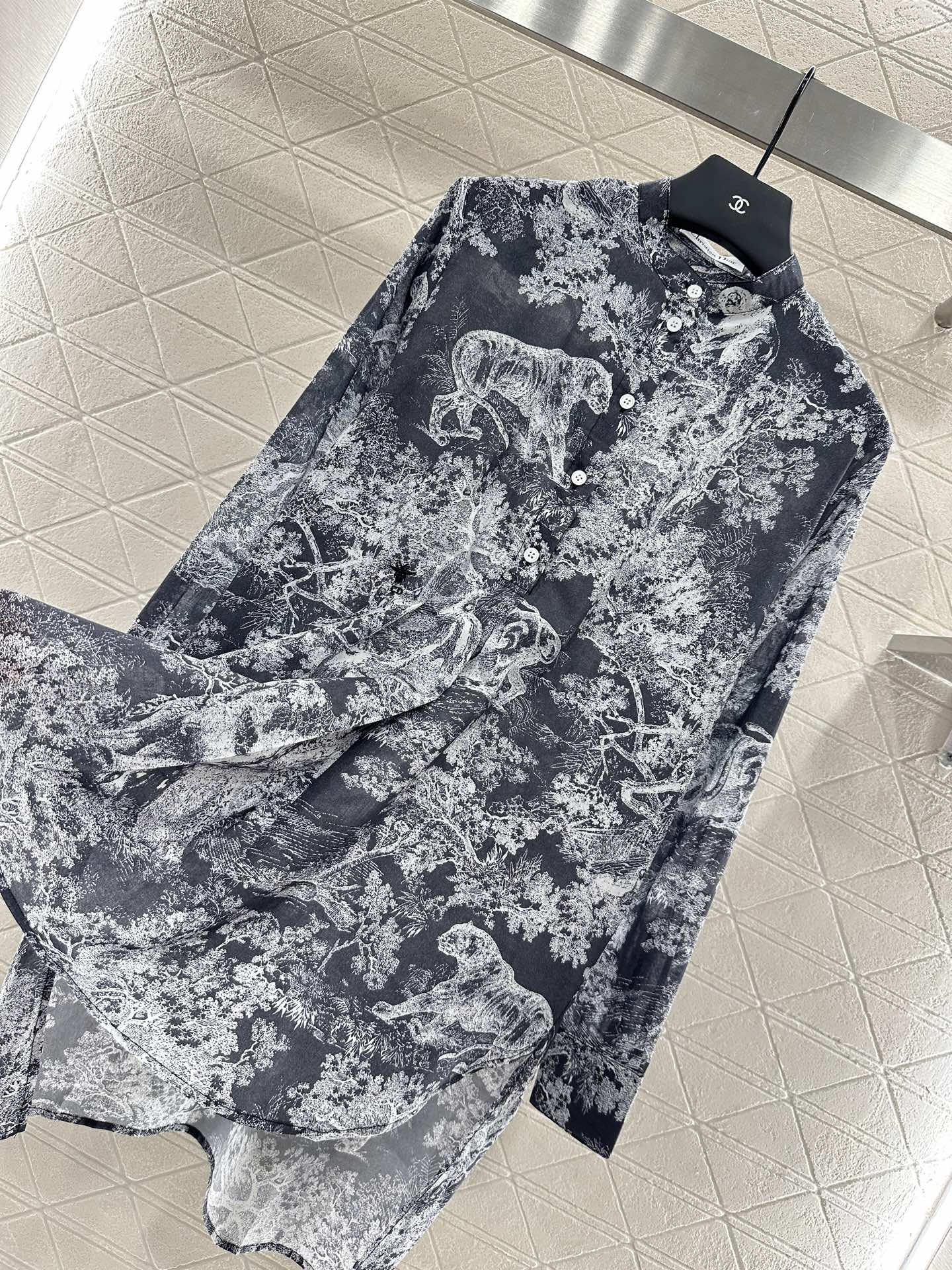 D 2025 new product Long shirt and skirt suit