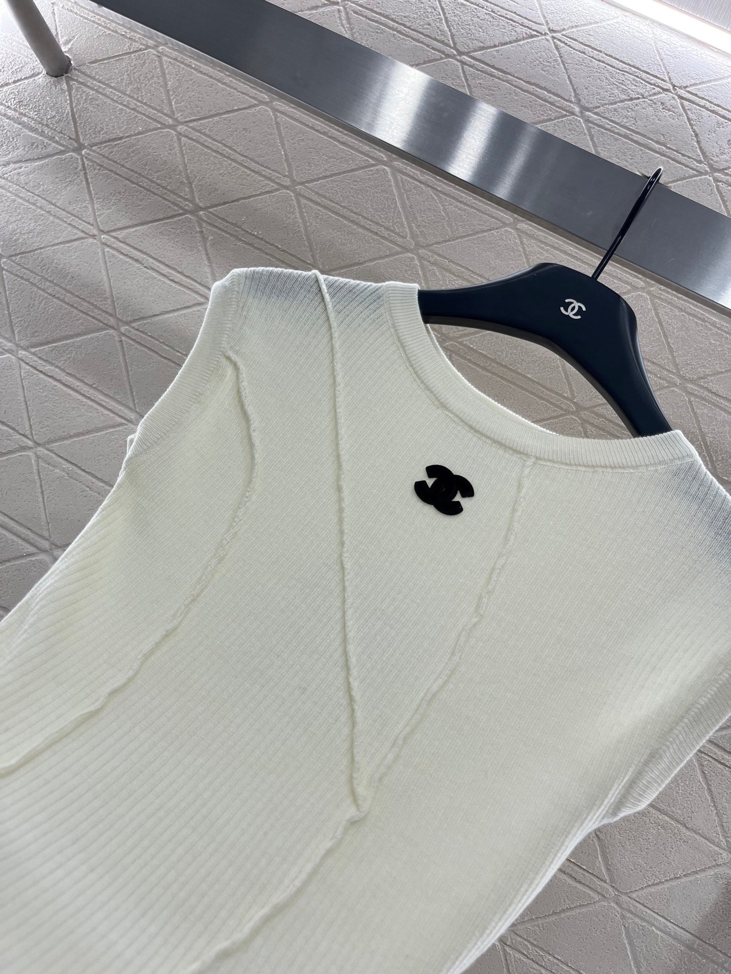C 2025 new products Knitted tops