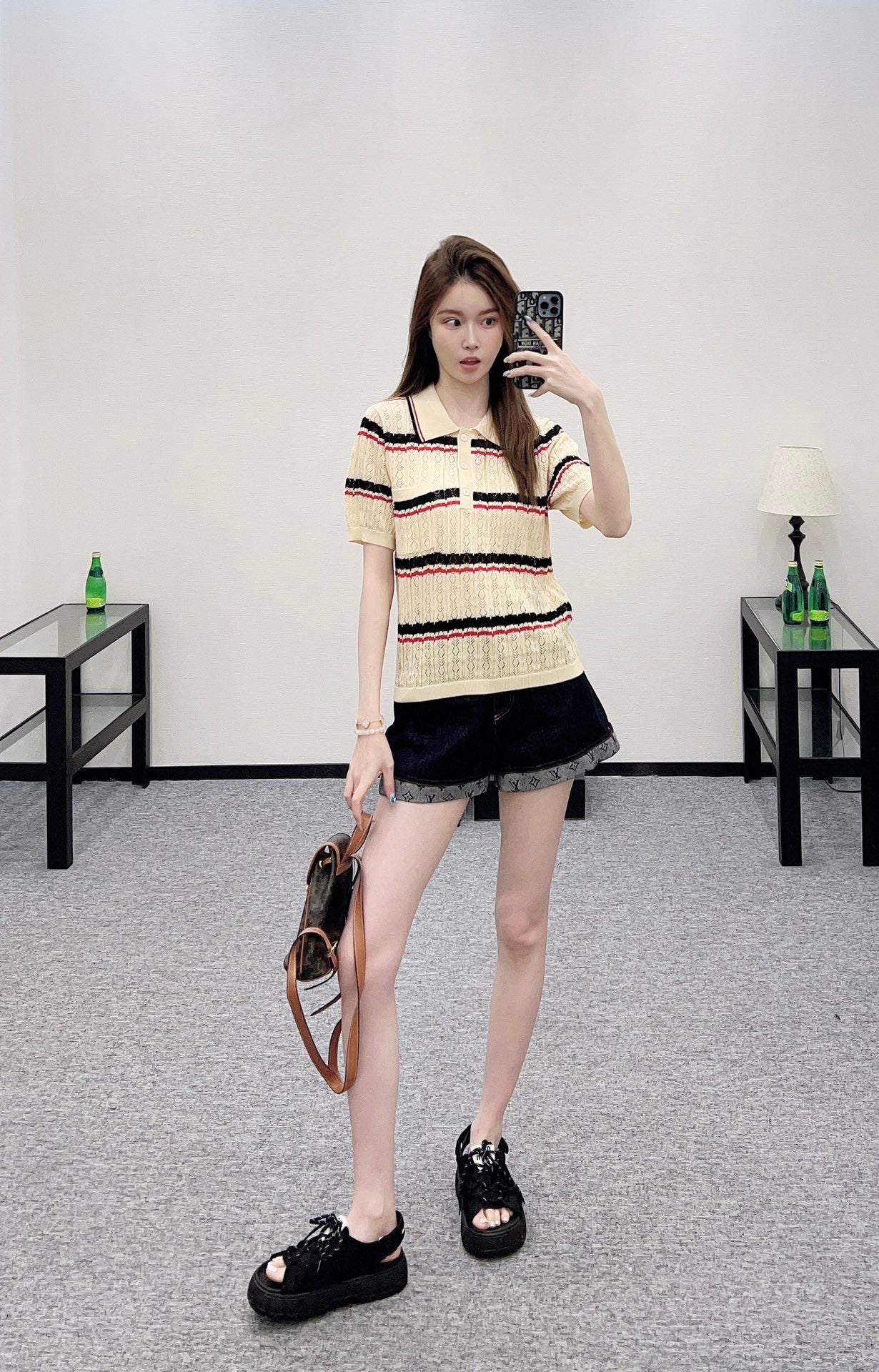 V 2025 new products Knitted short sleeves