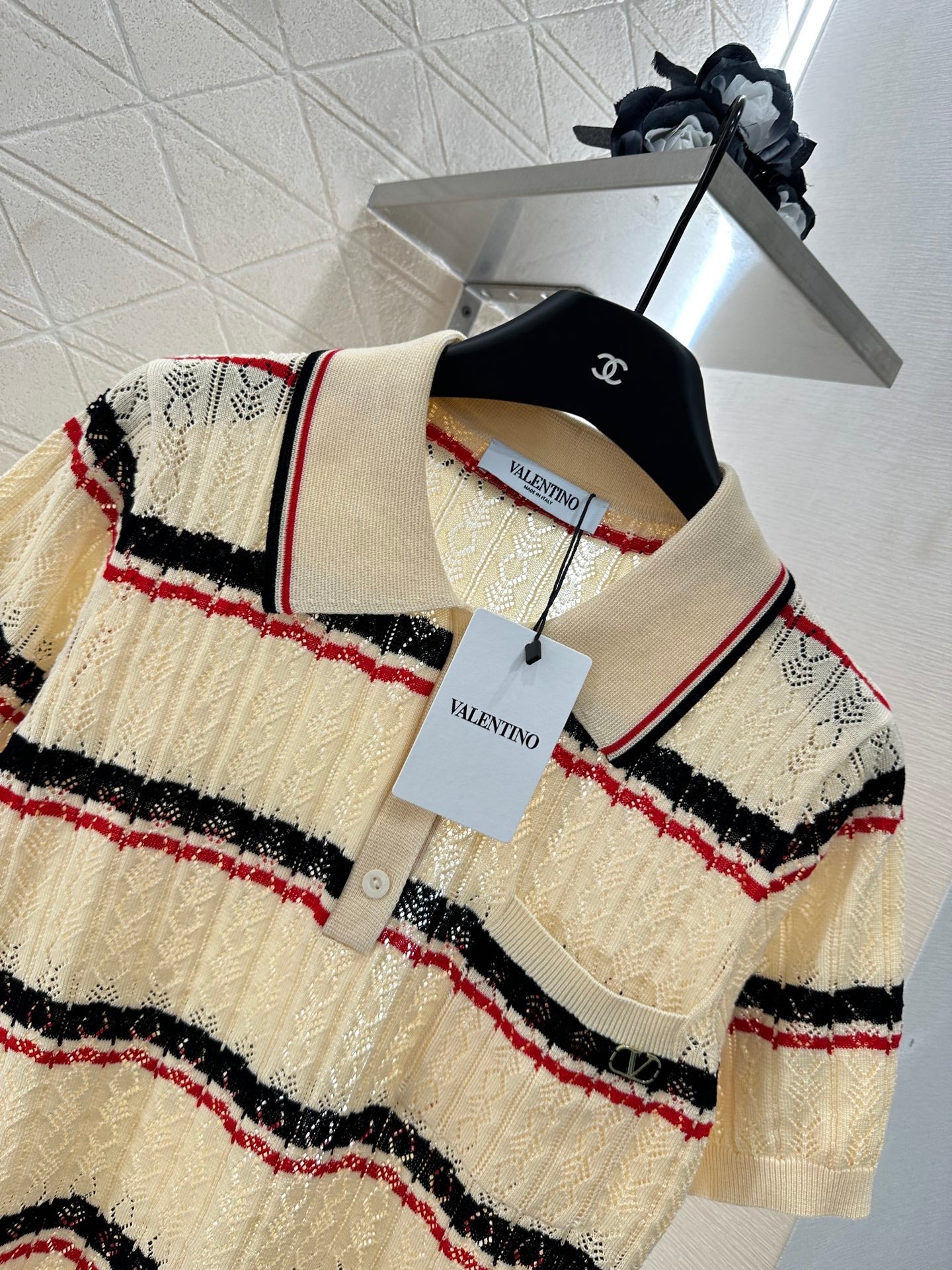 V 2025 new products Knitted short sleeves