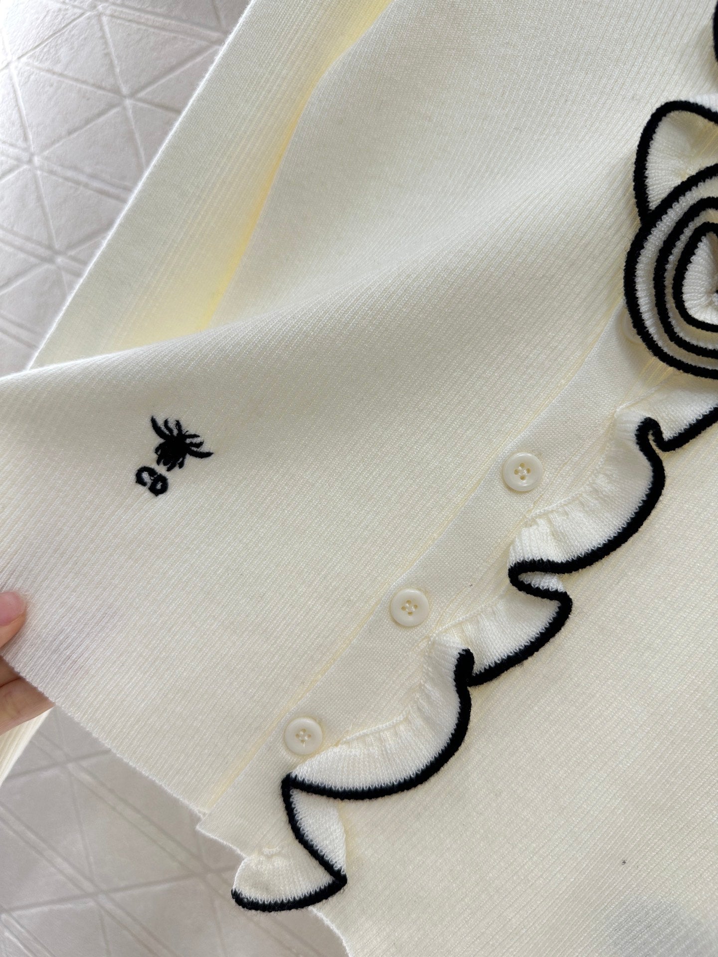 D 2025 new product Flower knitted cardigan