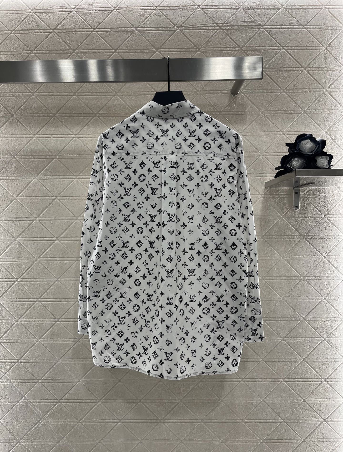 L 2025 new products Long-sleeved shirt