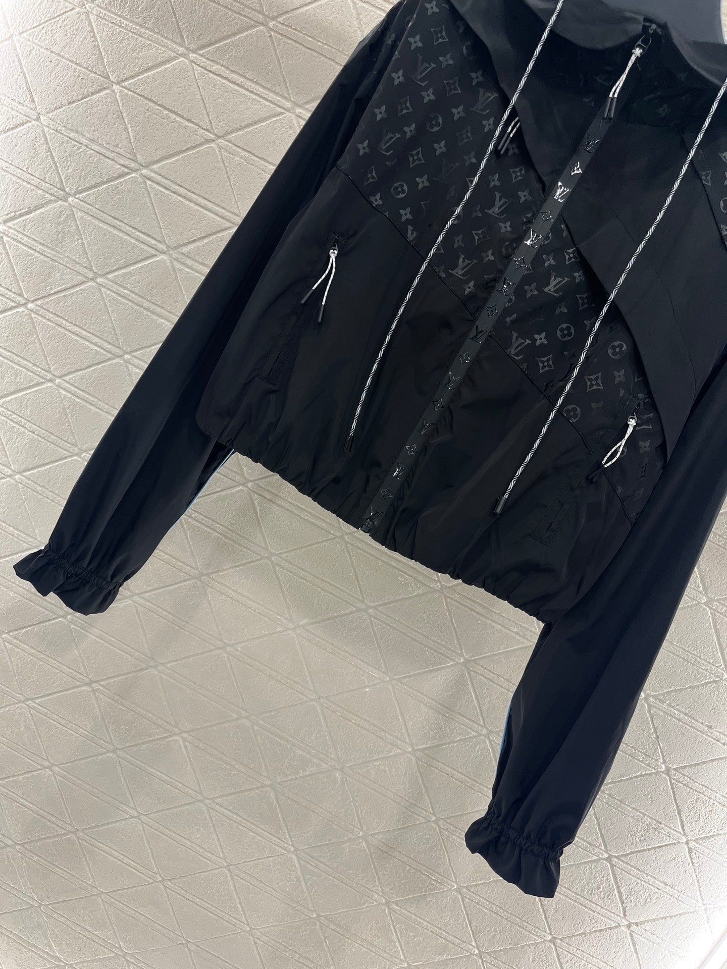 L 2025 new product Hooded jacket