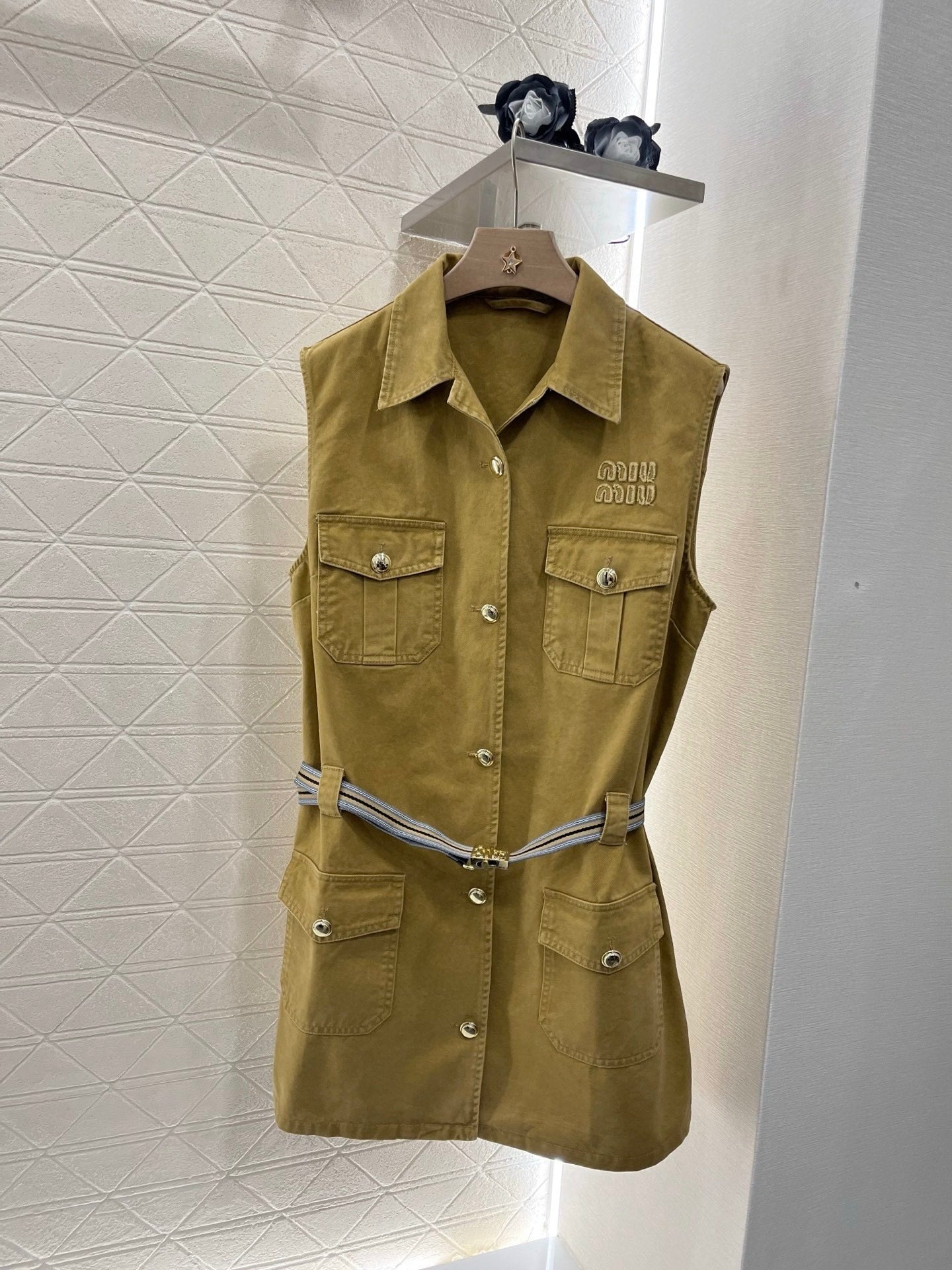 M 2025 new products Belt vest skirt