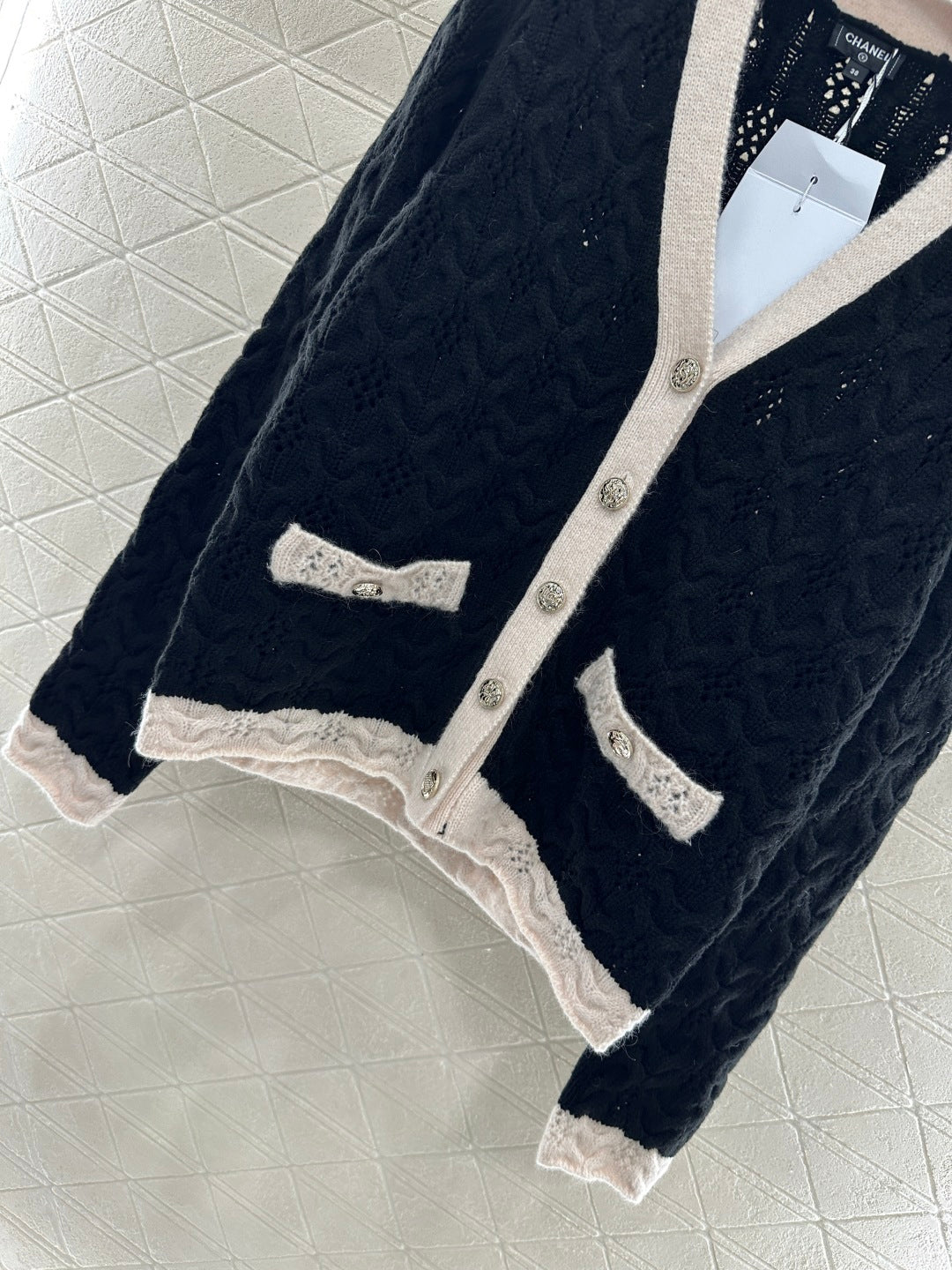 C 2025 new products Knitted cardigan