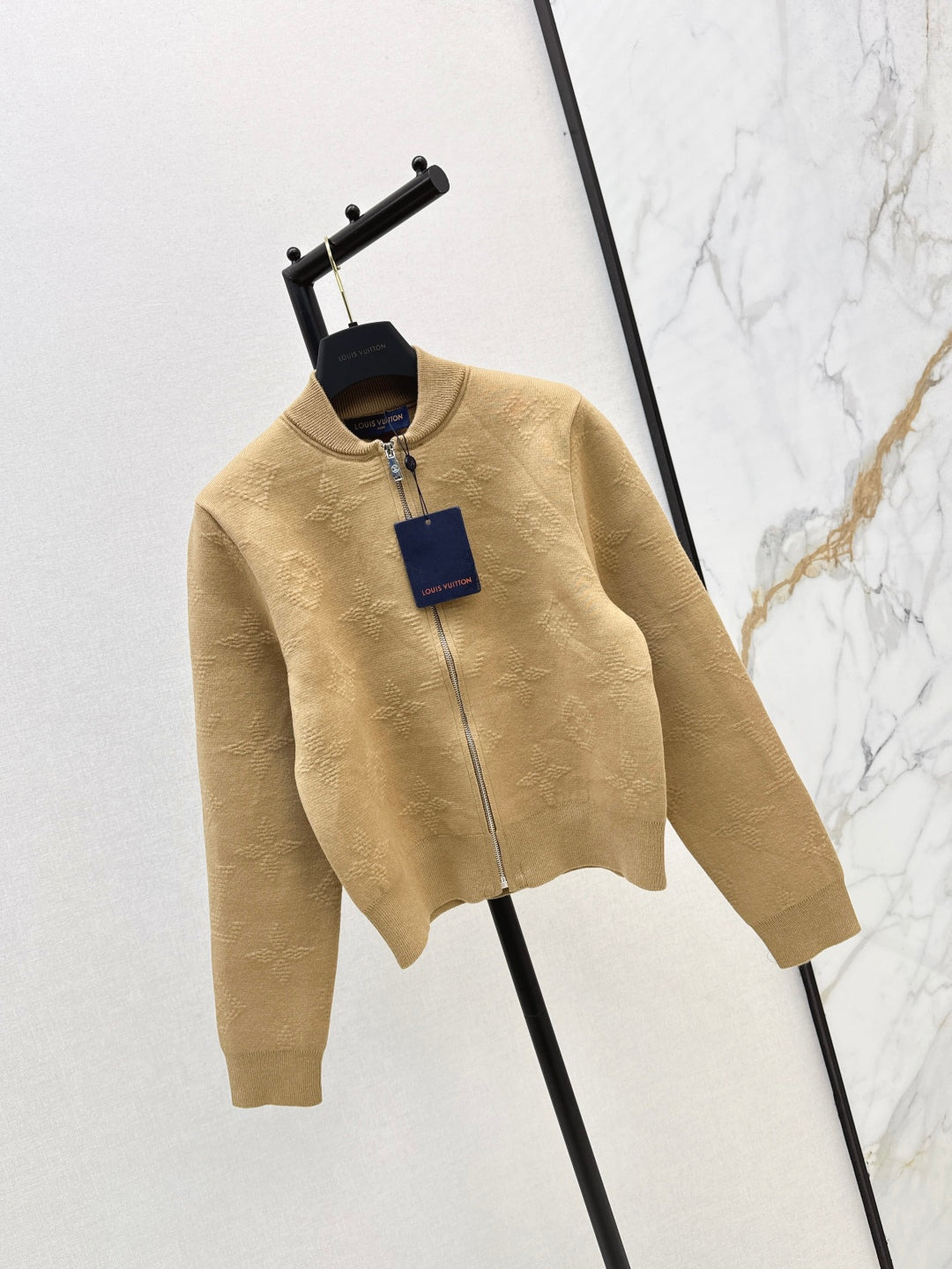 L 25fw jacquard jacket