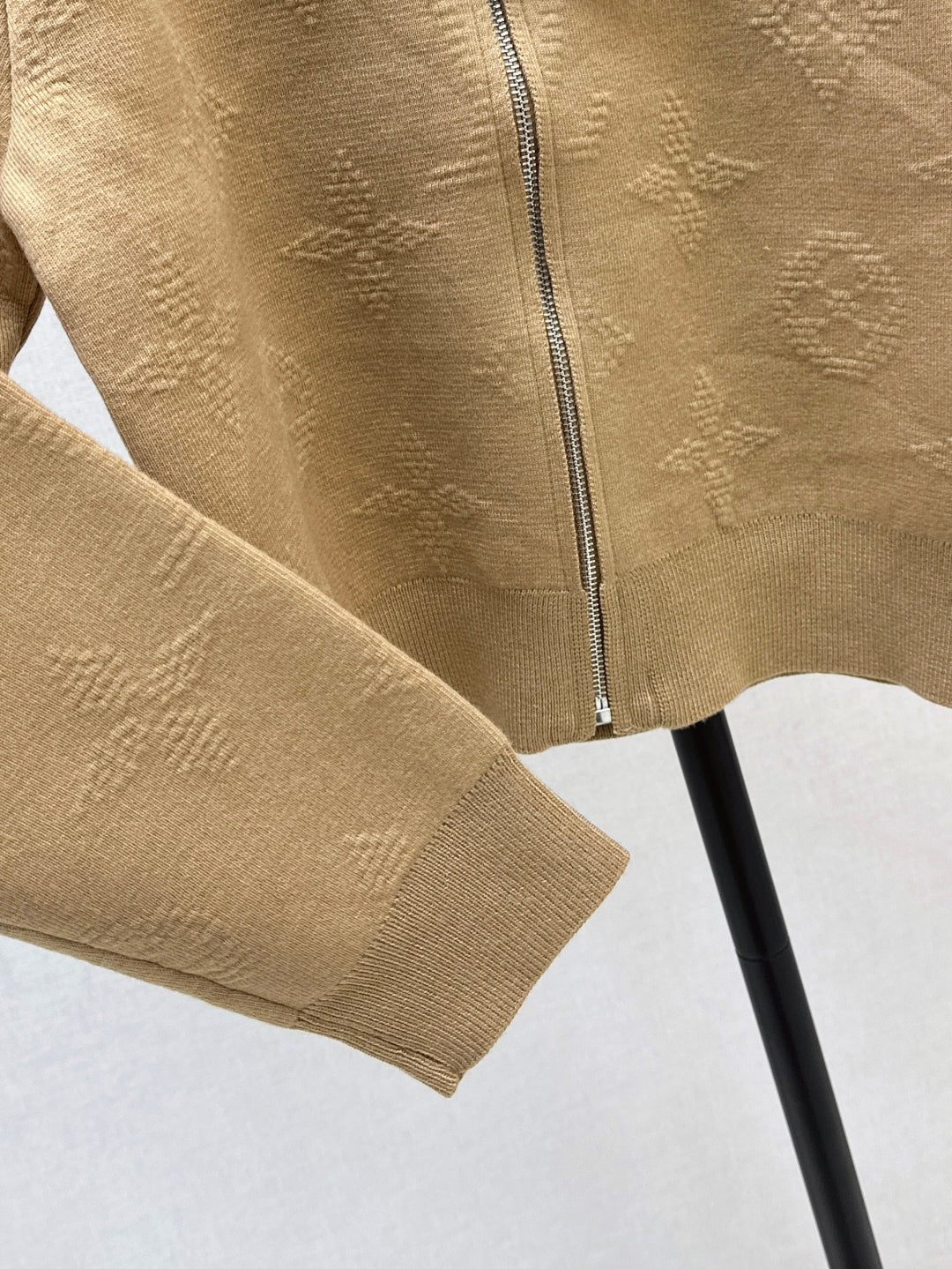 L 25fw jacquard jacket