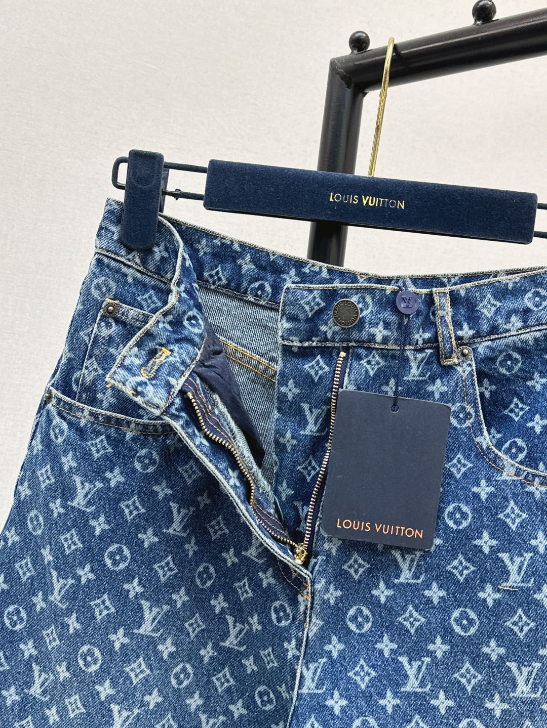 L 25fw jacquard jeans