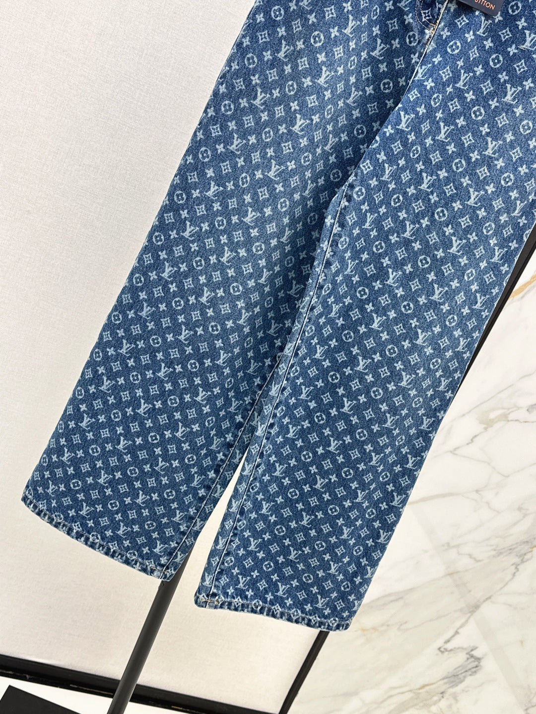 L 25fw jacquard jeans