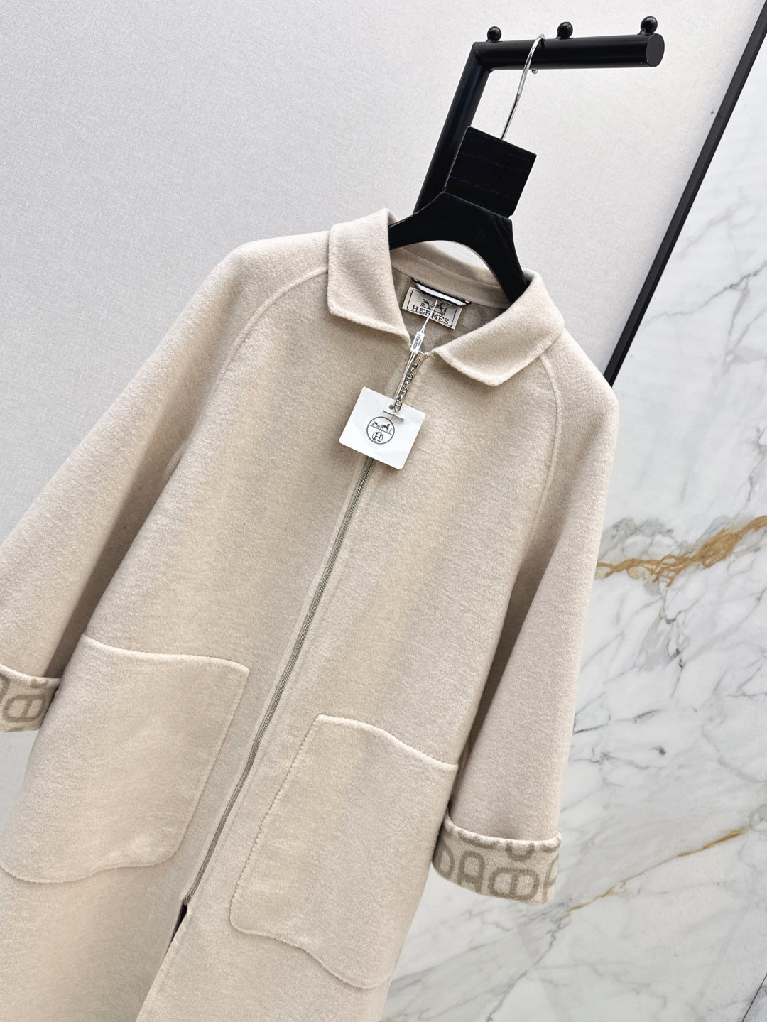 H 25fw cashmere coat