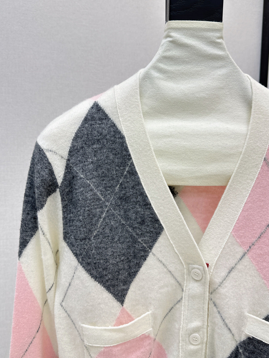 T 25fw knitted cardigan