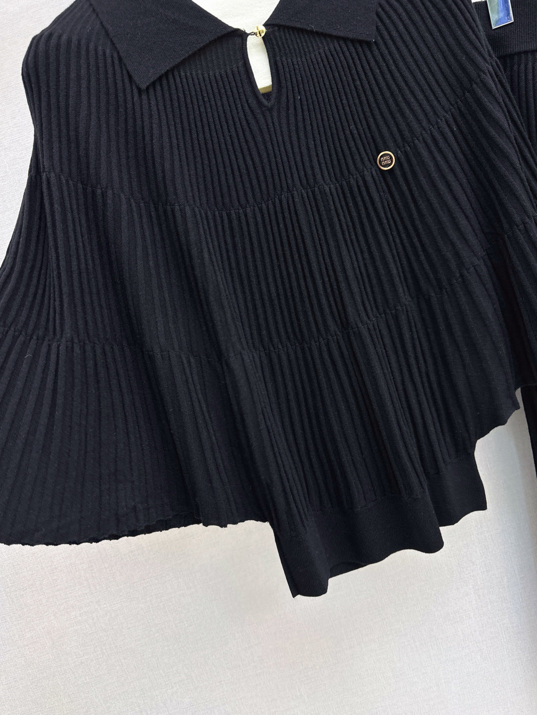 M 25fw knitted suit