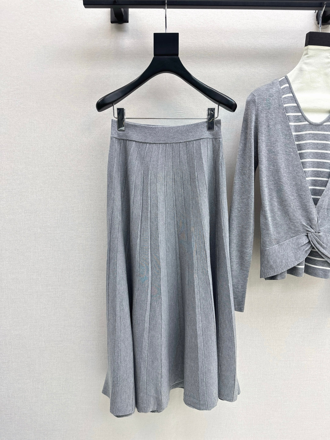 C 25fw knitted suit