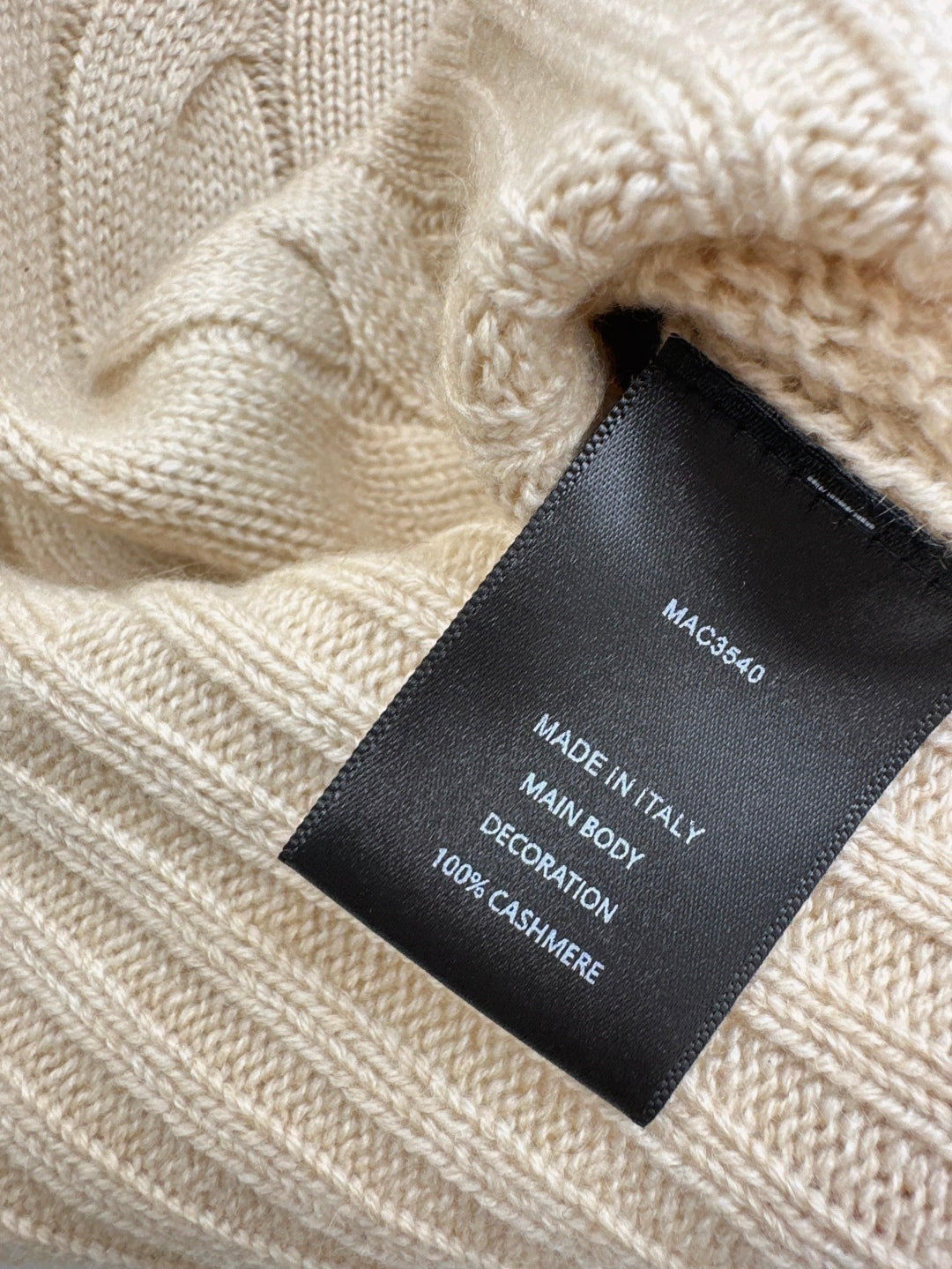Lo 25fw cashmere suit